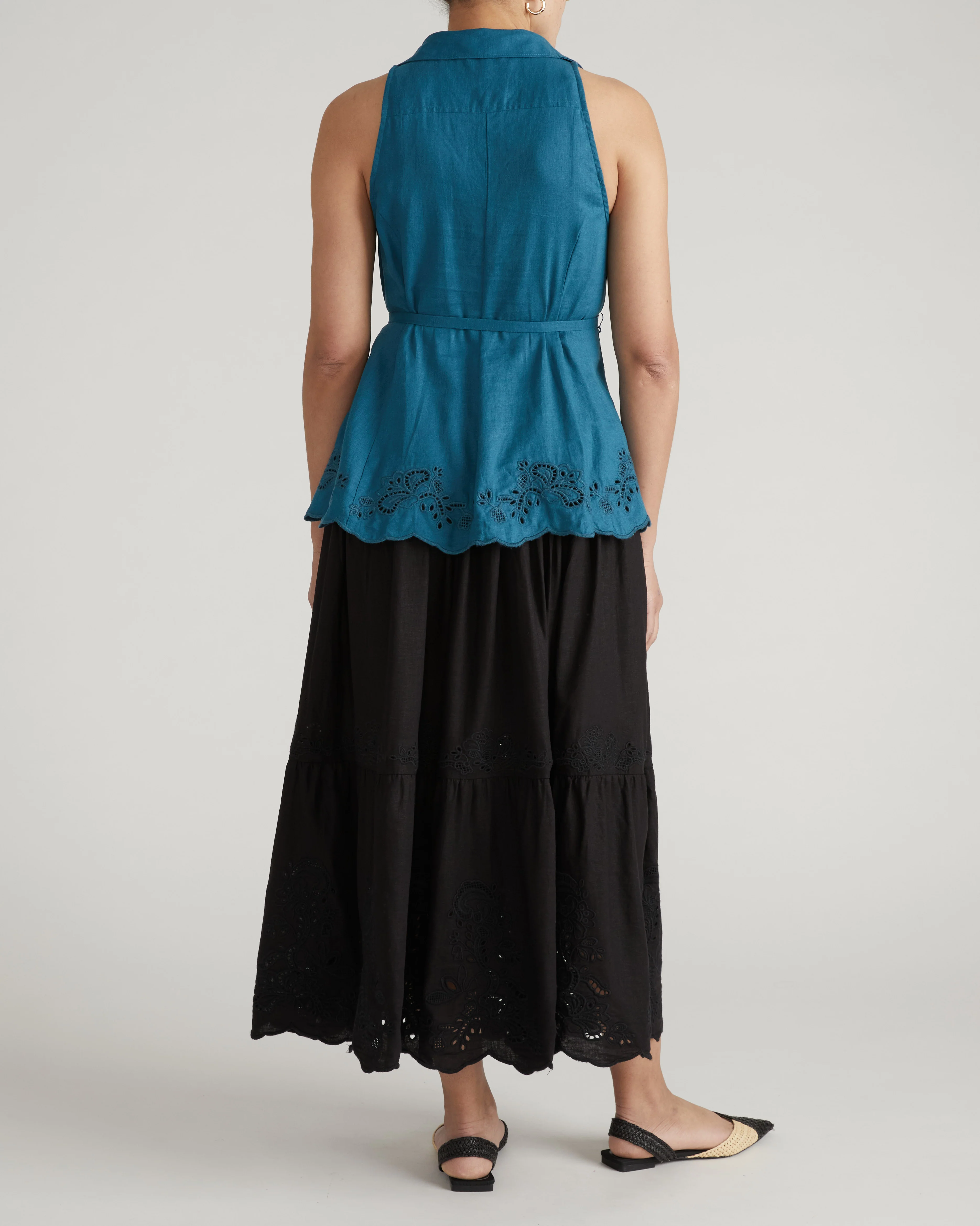 Adelaide Embroidered Sleeveless Linen Shirt - Ink Blue - Image 7