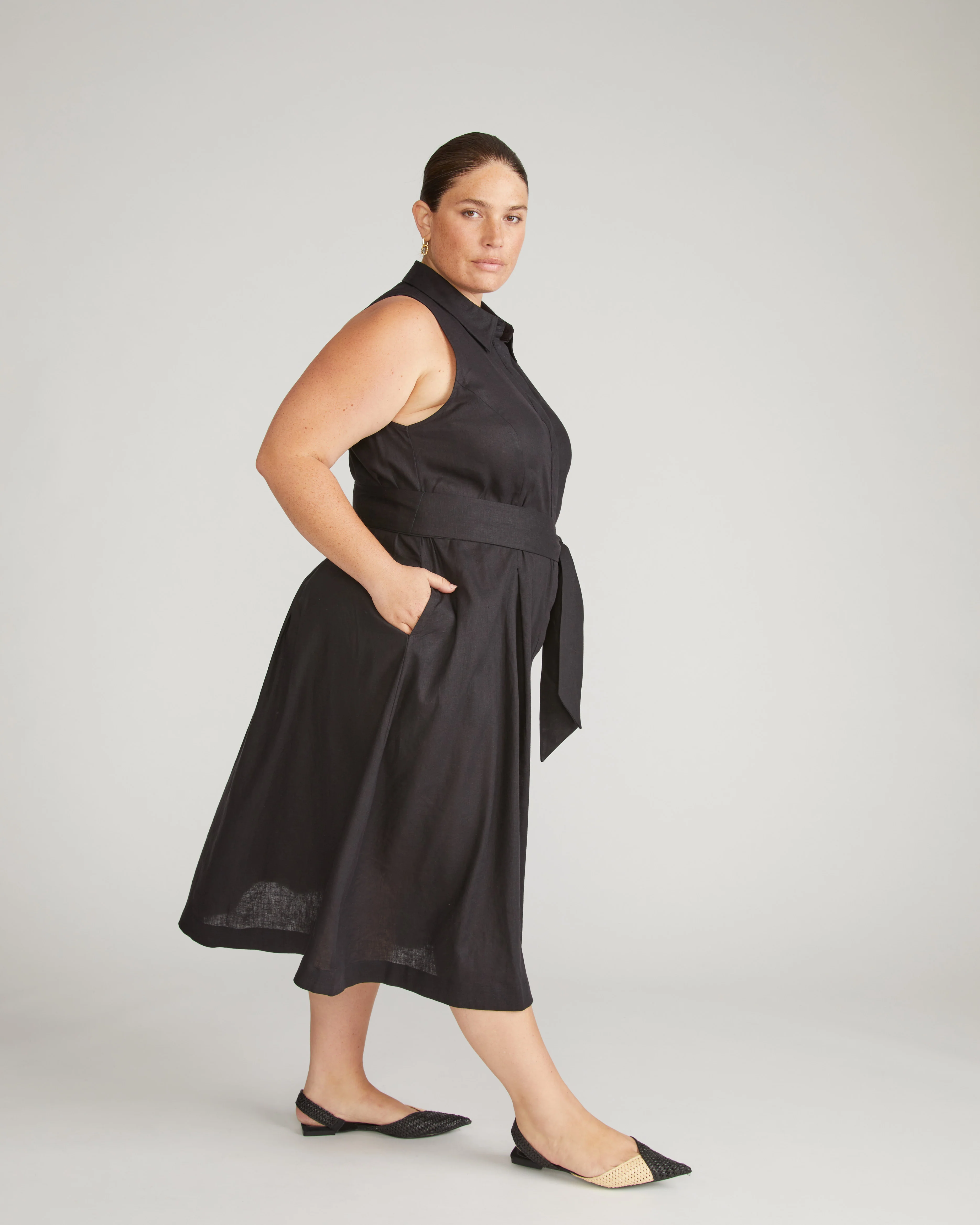 Adelaide Linen Shirtdress - Black - Image 6