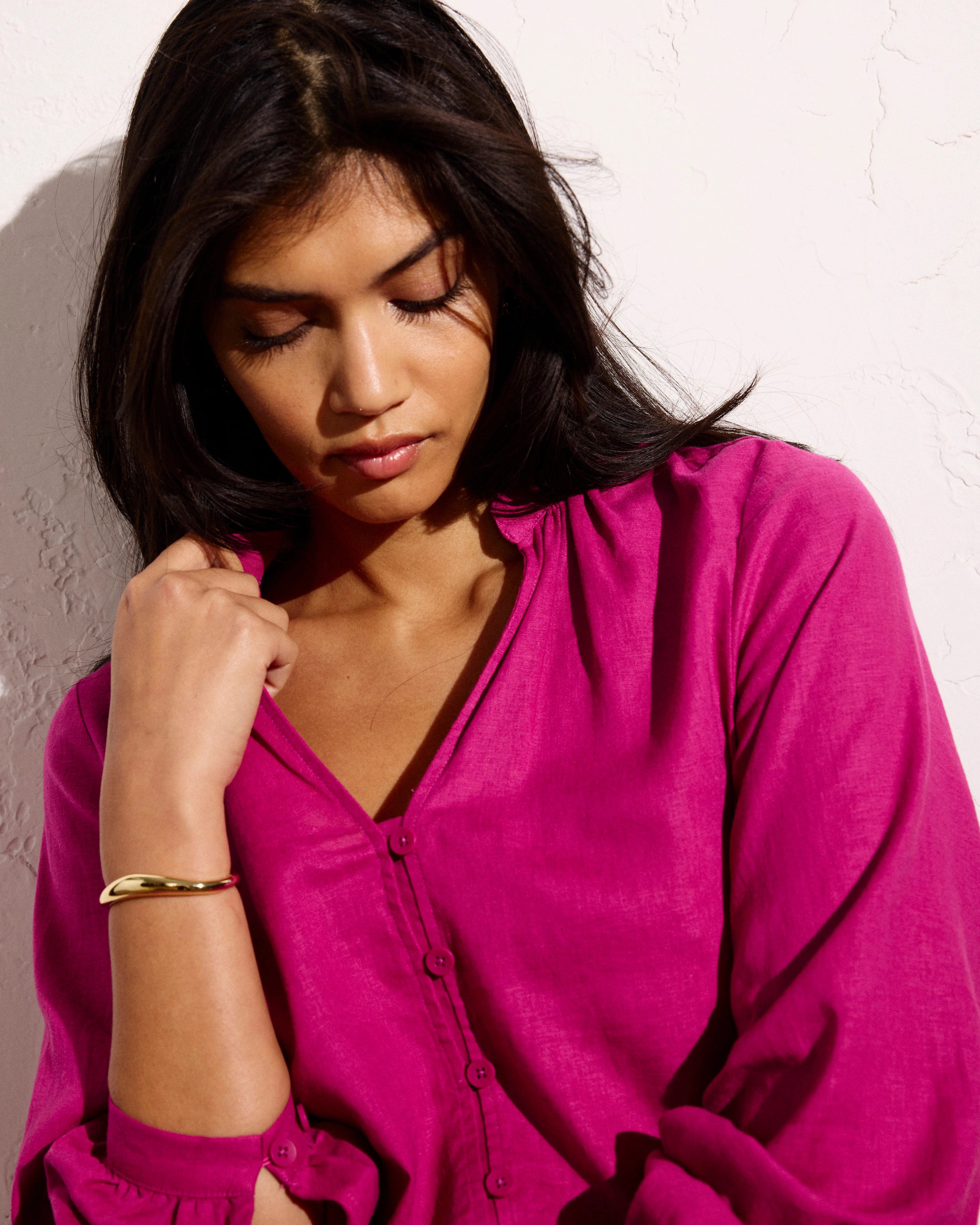 Avalon Linen Blouse - Hyper Pink - Image 5