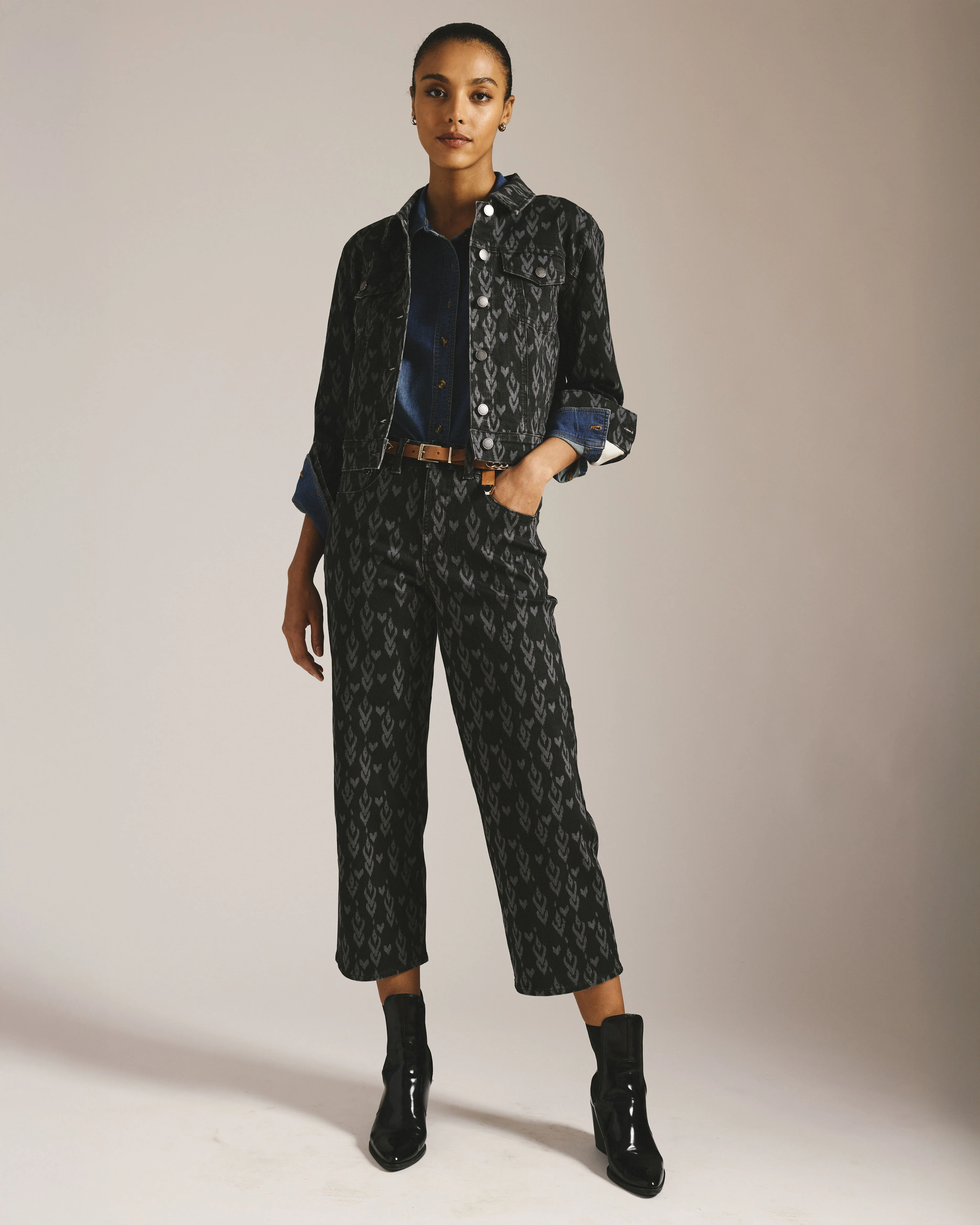 Bae Boyfriend Crop Jeans - Ikat Print - Image 2