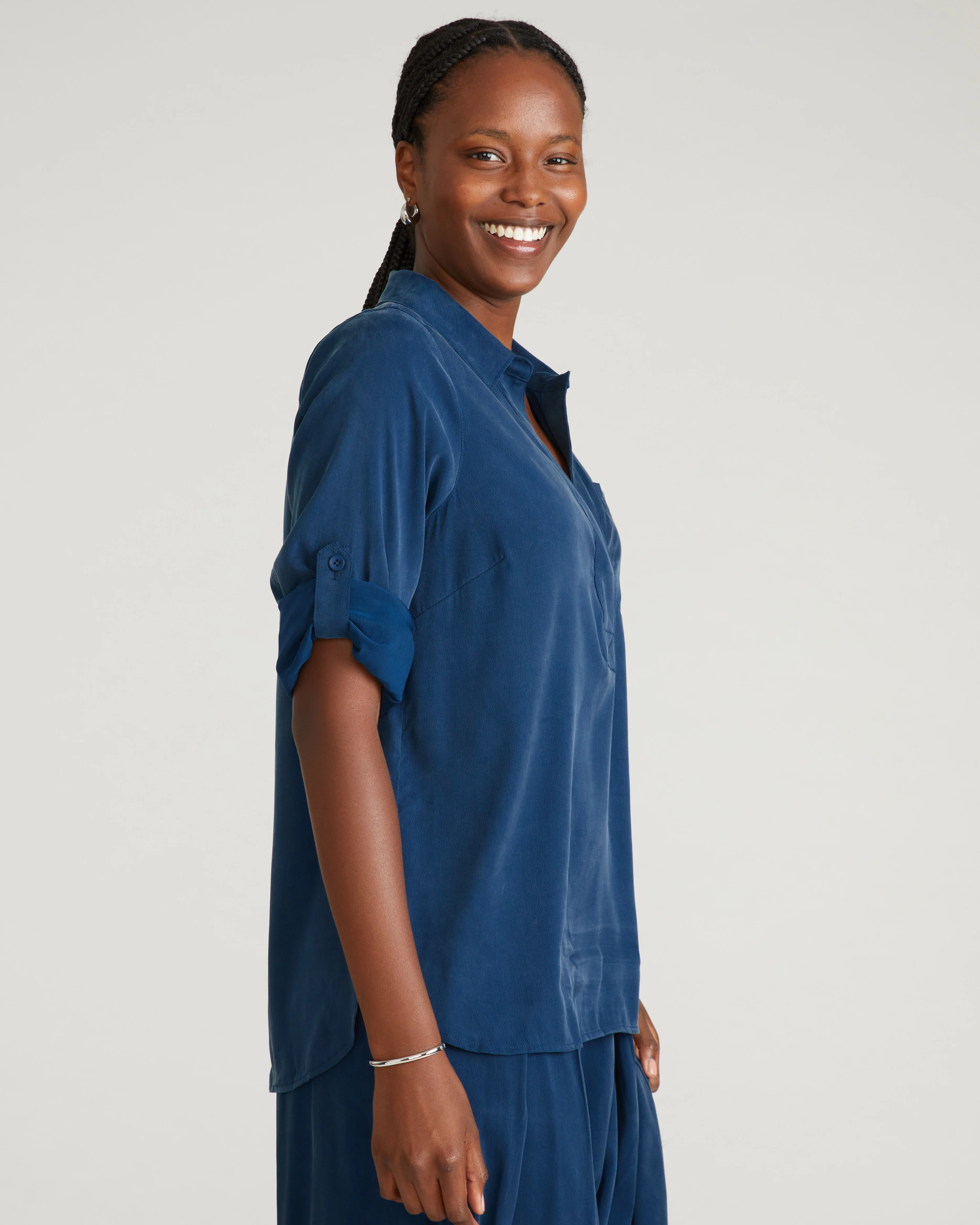 Button Back Stretch Cupro Polo Shirt - Pageant Blue - Image 3