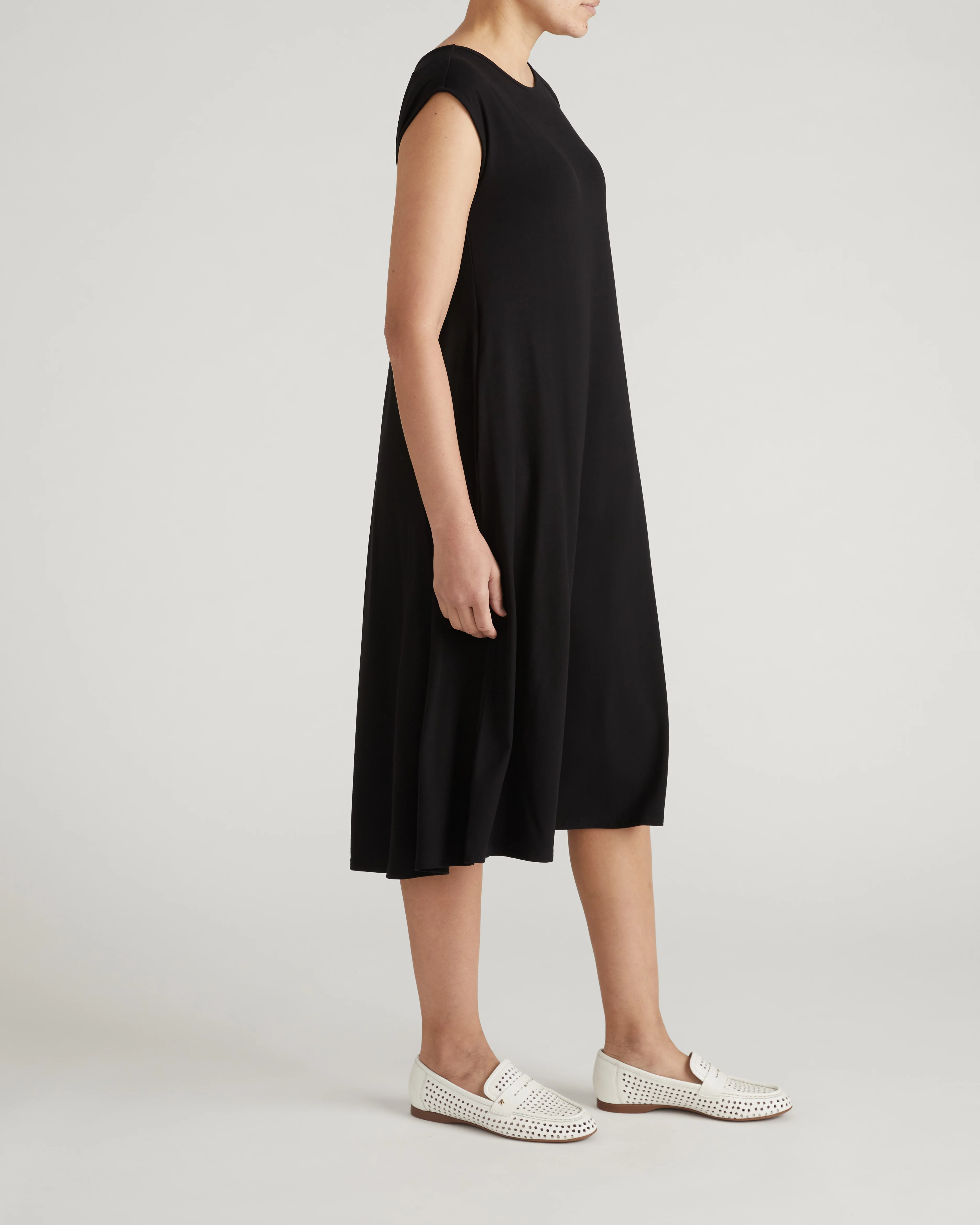 Capri Divine Jersey Flared Dress - Black - Image 5