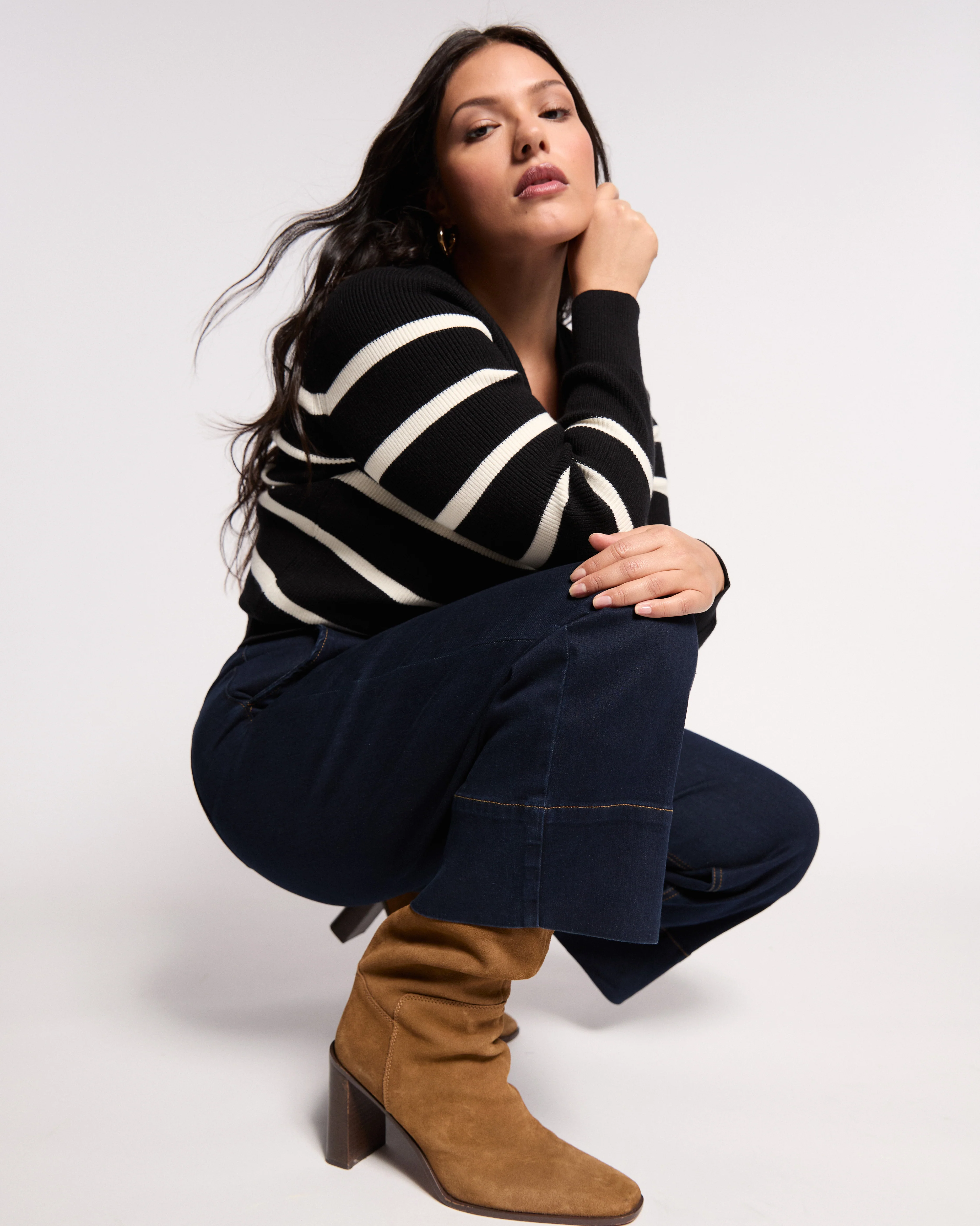 Carol High Rise Cropped Jeans - Dark Indigo - Image 4