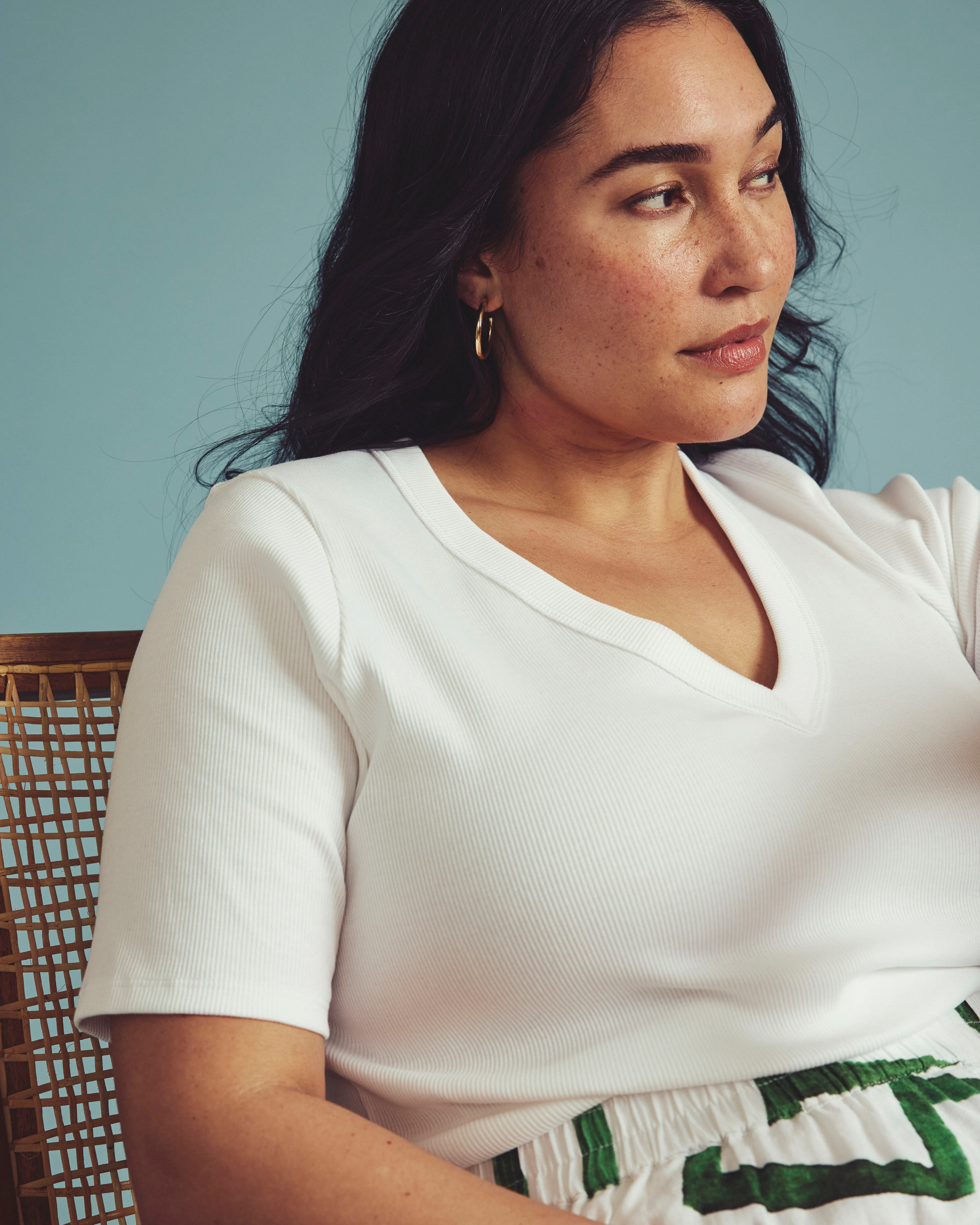 Classic V-Neck Ribbed Tee - White - Image 2