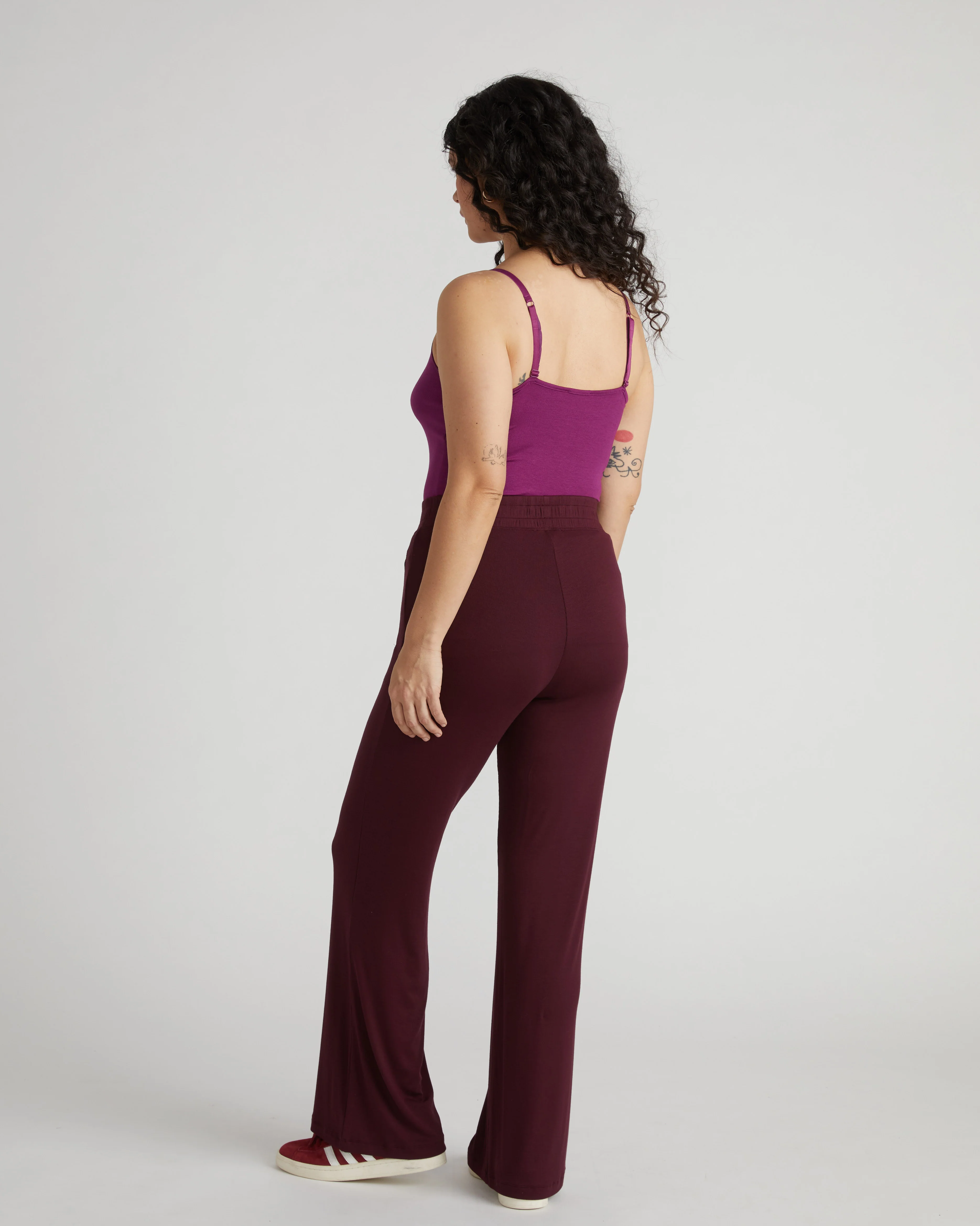 Cloud Rib Mola Pant - Black Cherry - Image 3