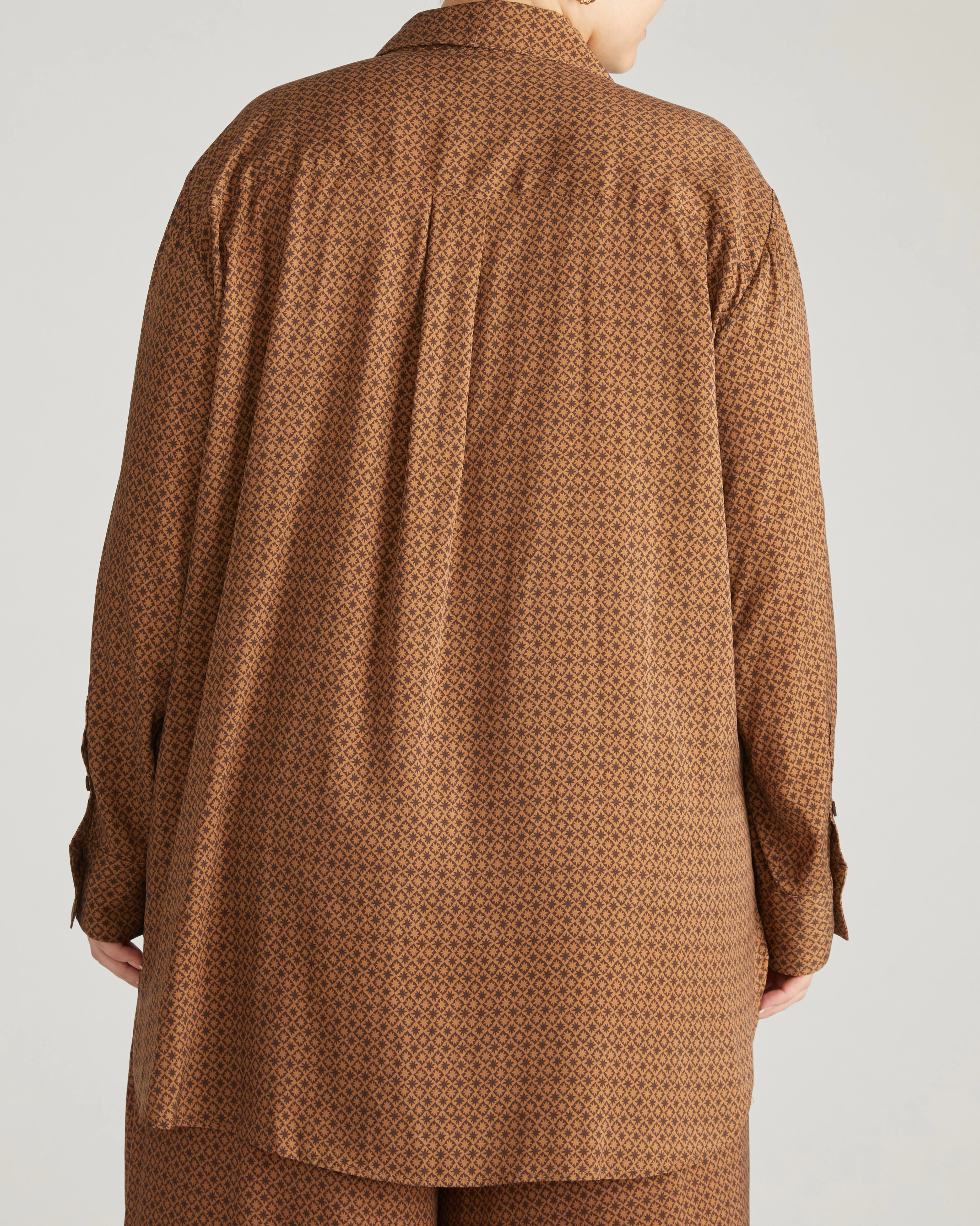 Cooling Stretch Cupro Artist Shirt - Brown Hacienda Print - Image 5
