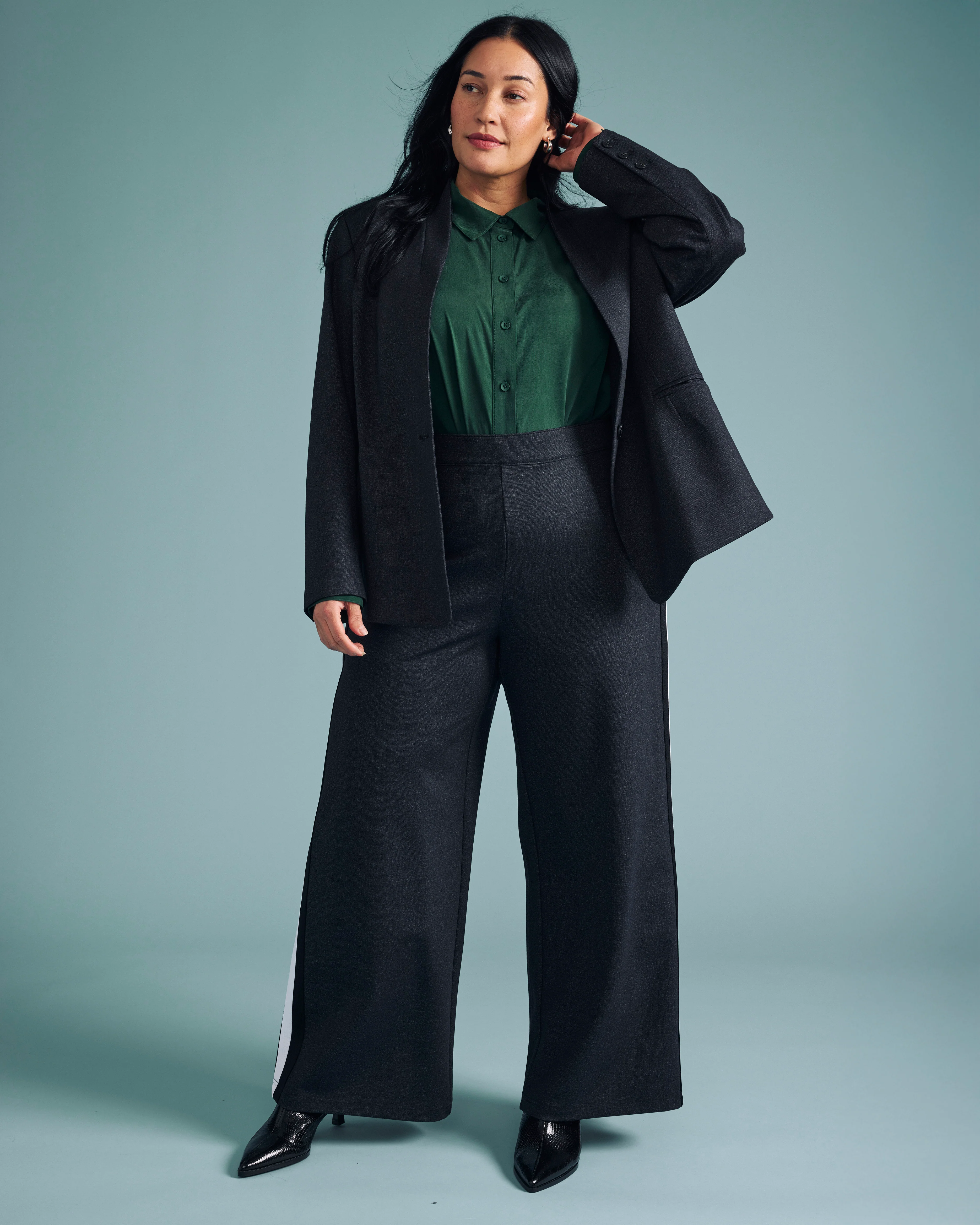 Cooling Stretch Cupro Artist Shirt - Forest Green - Image 2