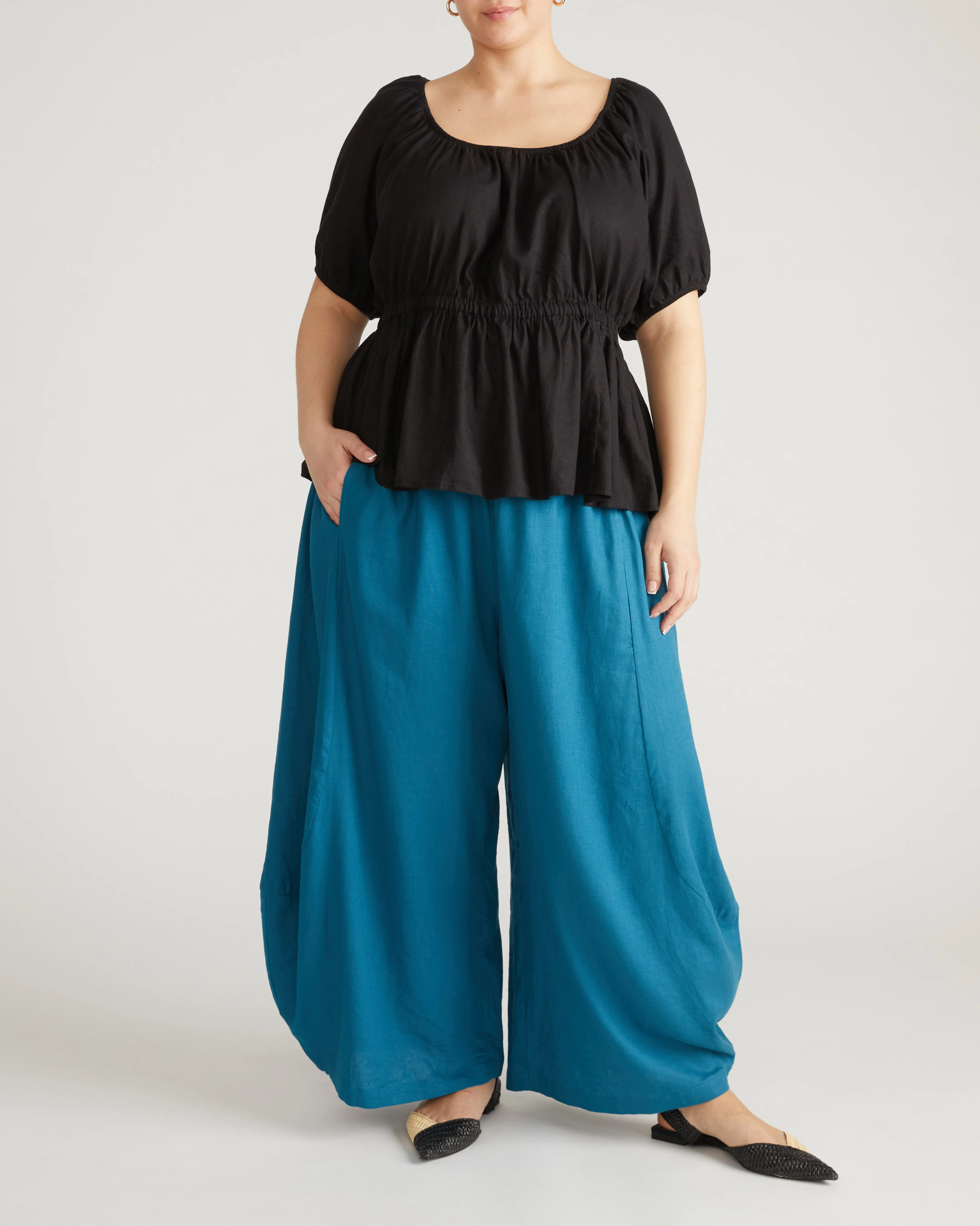 Cosma Barrel Leg Linen Pants - Ink Blue - Image 2