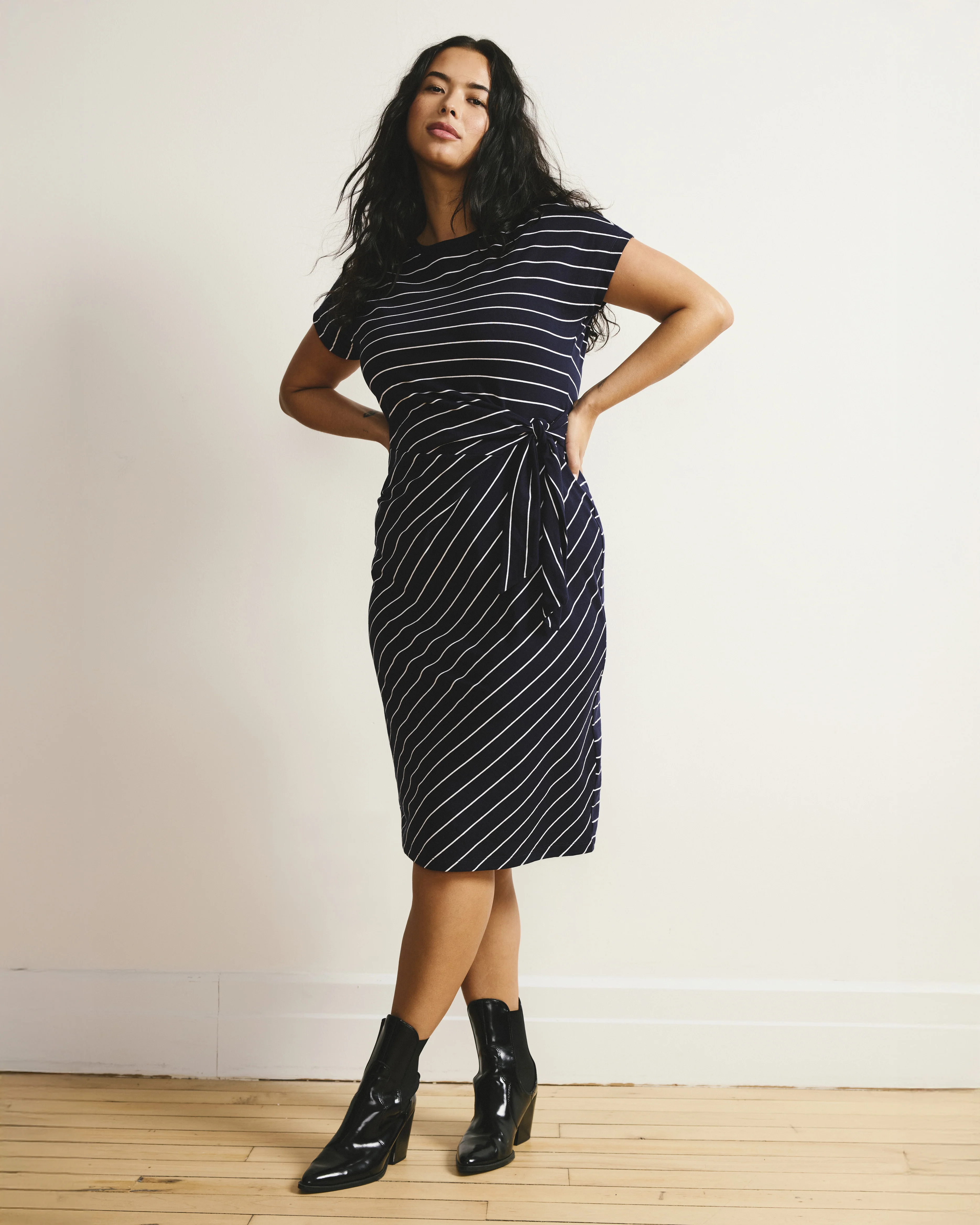 Crescent Breton Stripe Knot Dress - Navy Pinstripe - Image 4