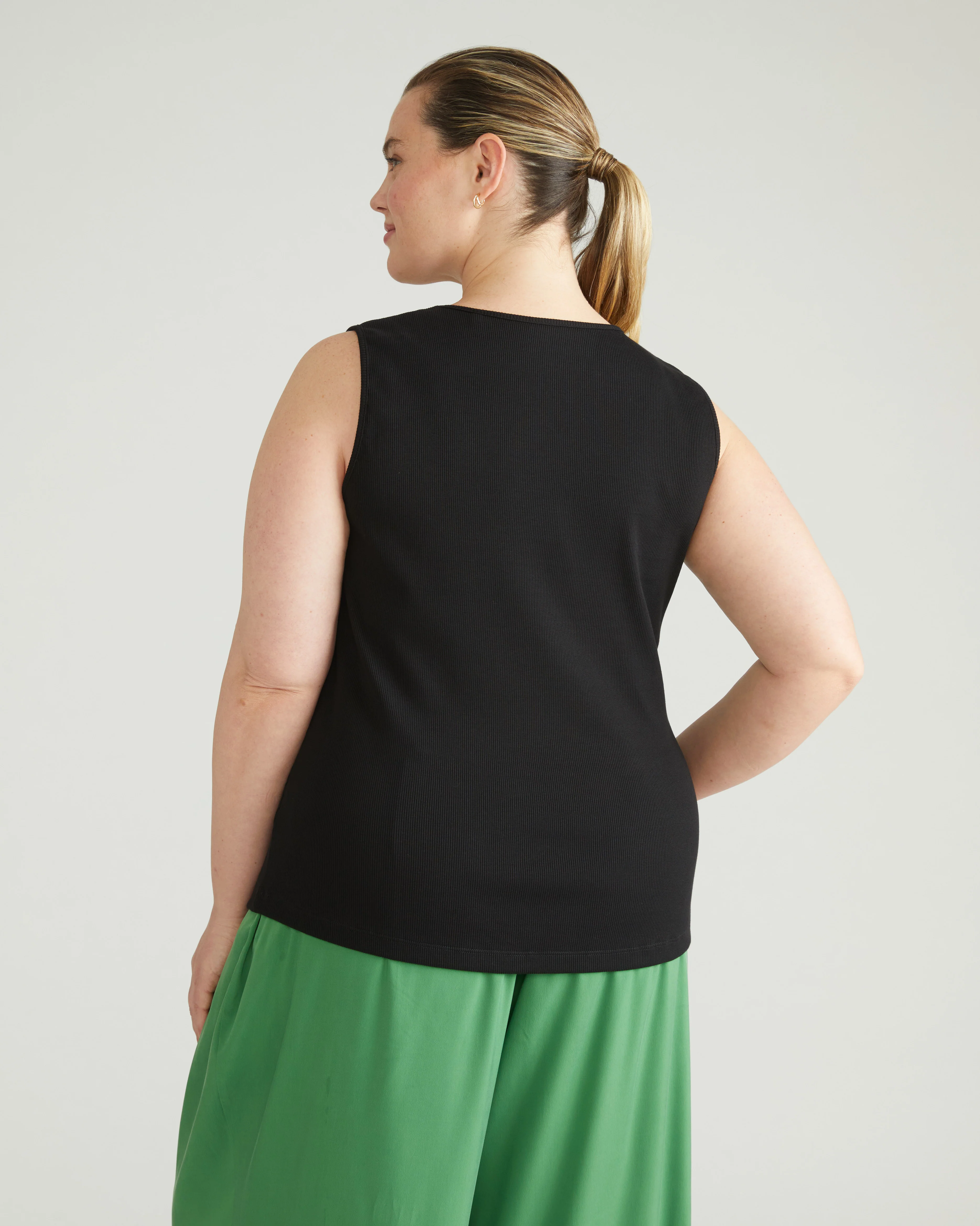 Daisy Ribbed Tank - Black - Image 3