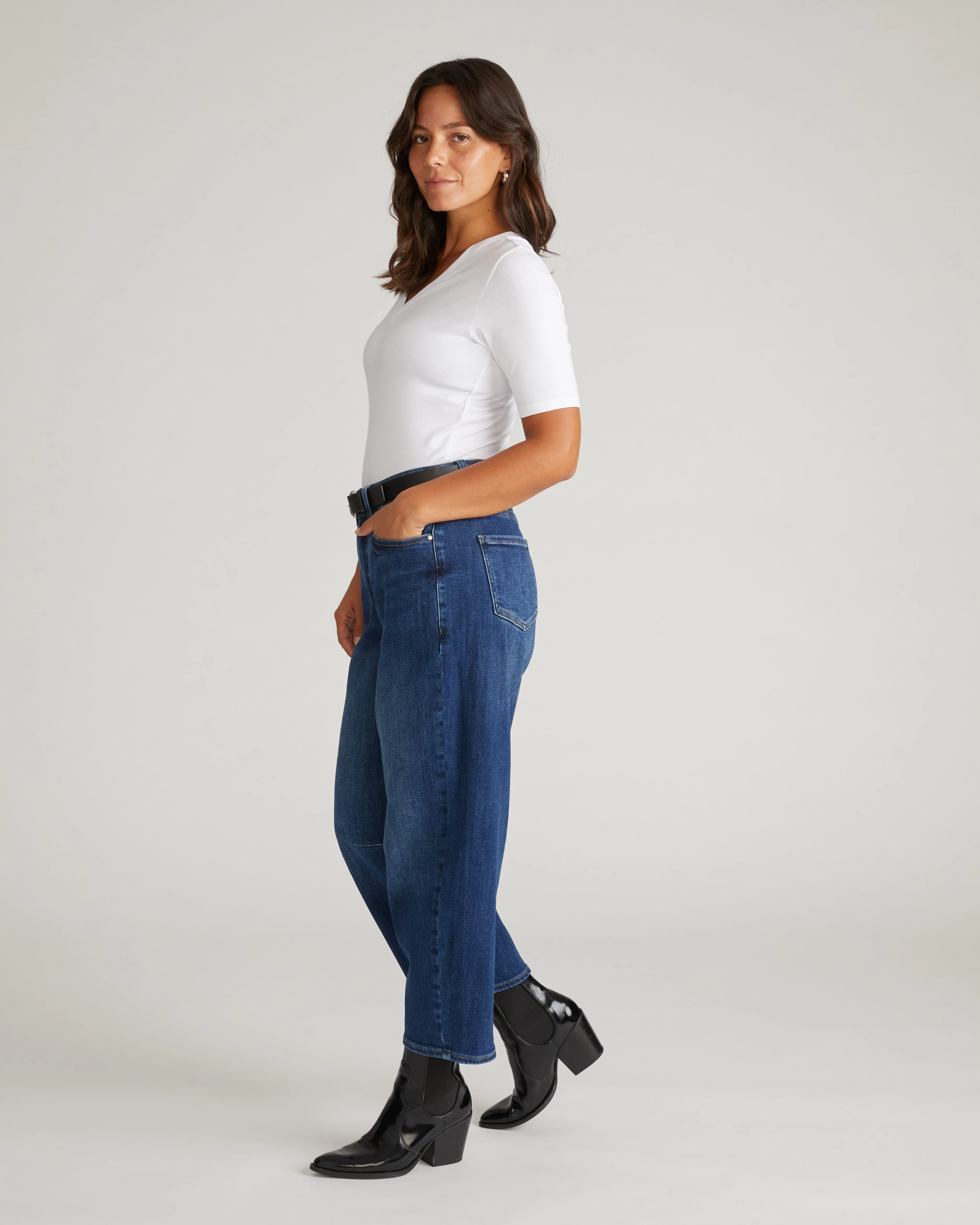 Dakota Cropped Barrel Leg Jeans - Naval Blue Wash - Image 4