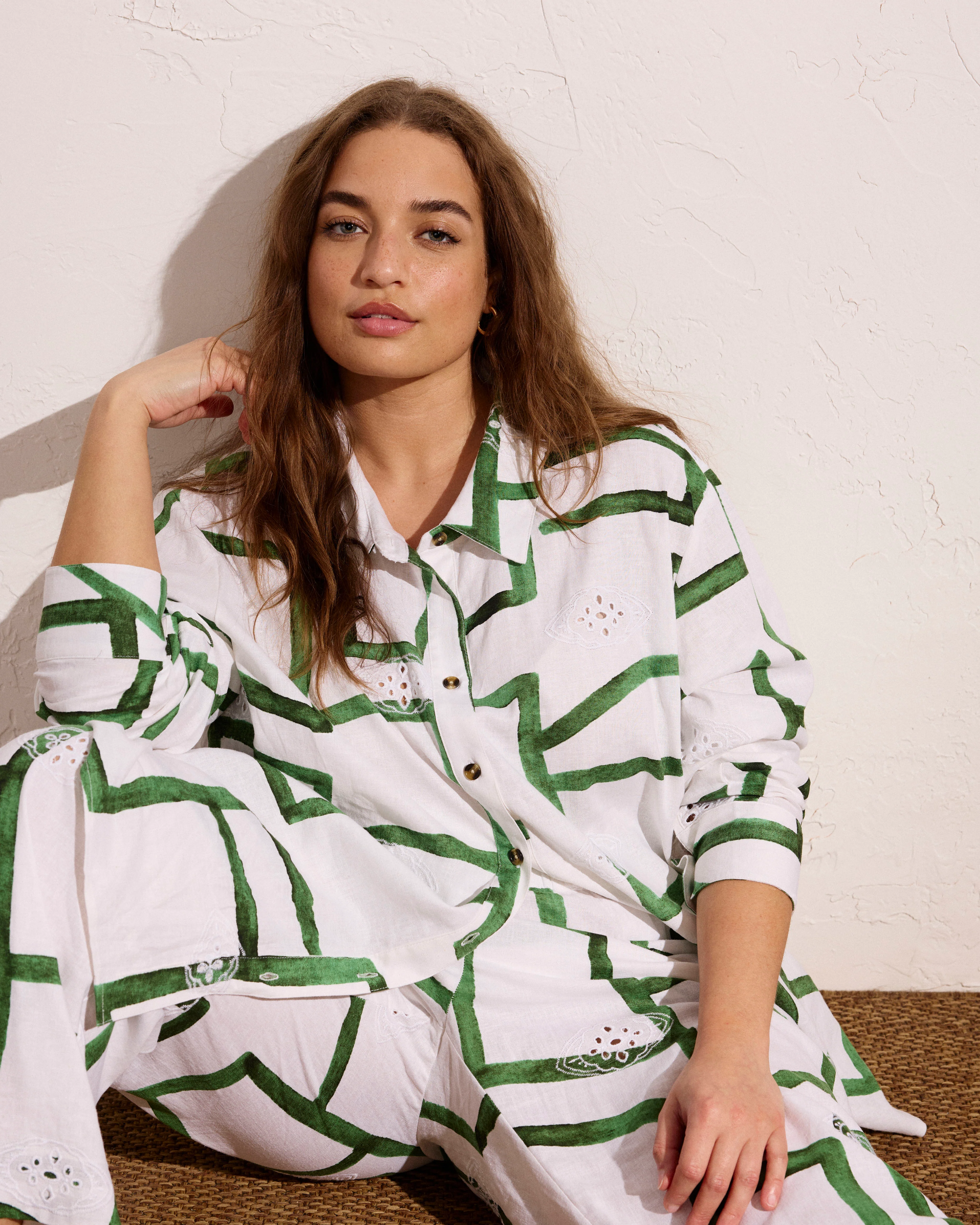 Dawn Linen Hi Low Tunic - Green Paint Print - Image 5