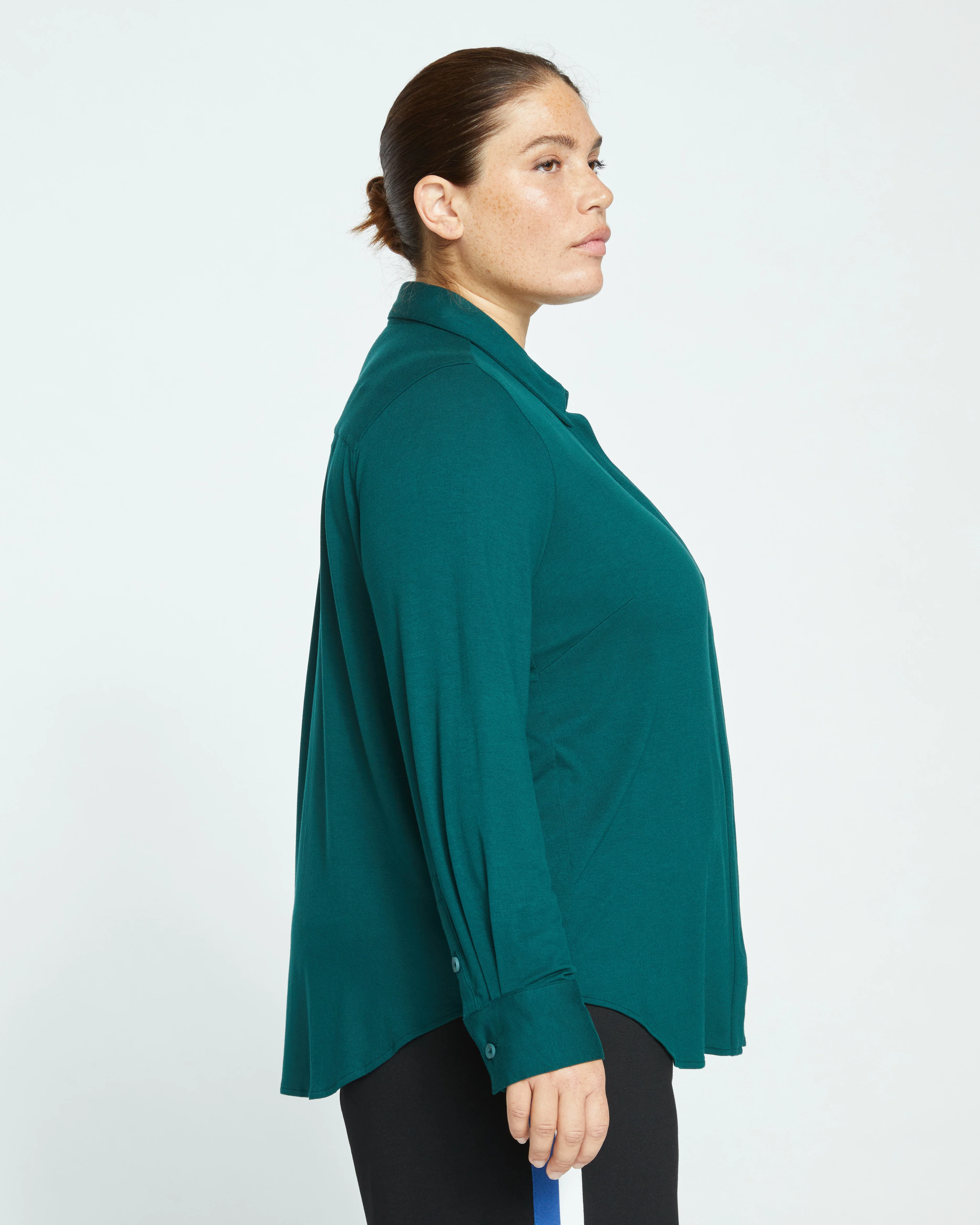 Elbe Liquid Jersey Shirt Classic Fit - Forest Green - Image 4
