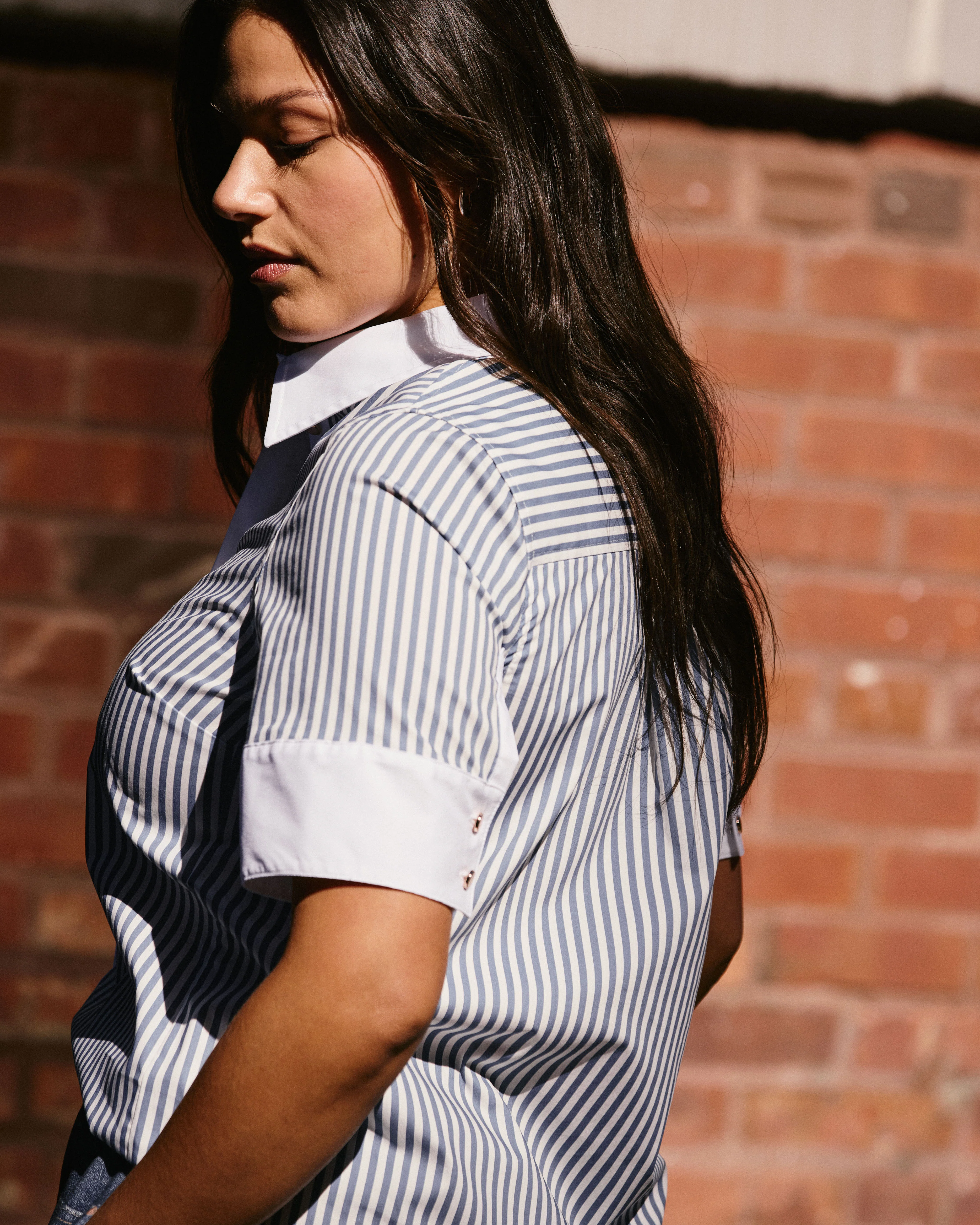 Elbe Stretch Poplin Short Sleeve Shirt - Blue Stripe with Contrast White - Image 5