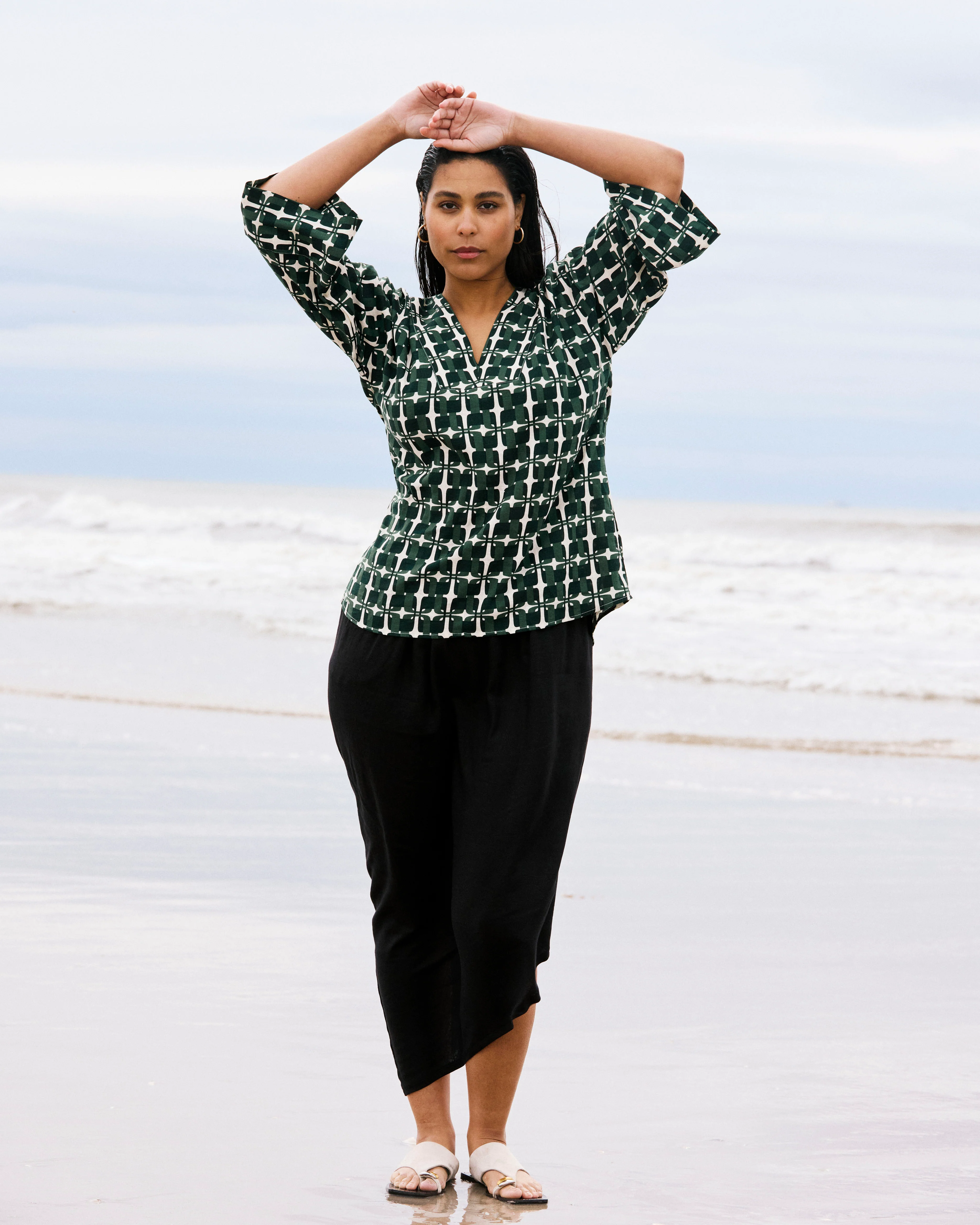 Elio V-Neck Linen Top - Green Trellis Print - Image 4