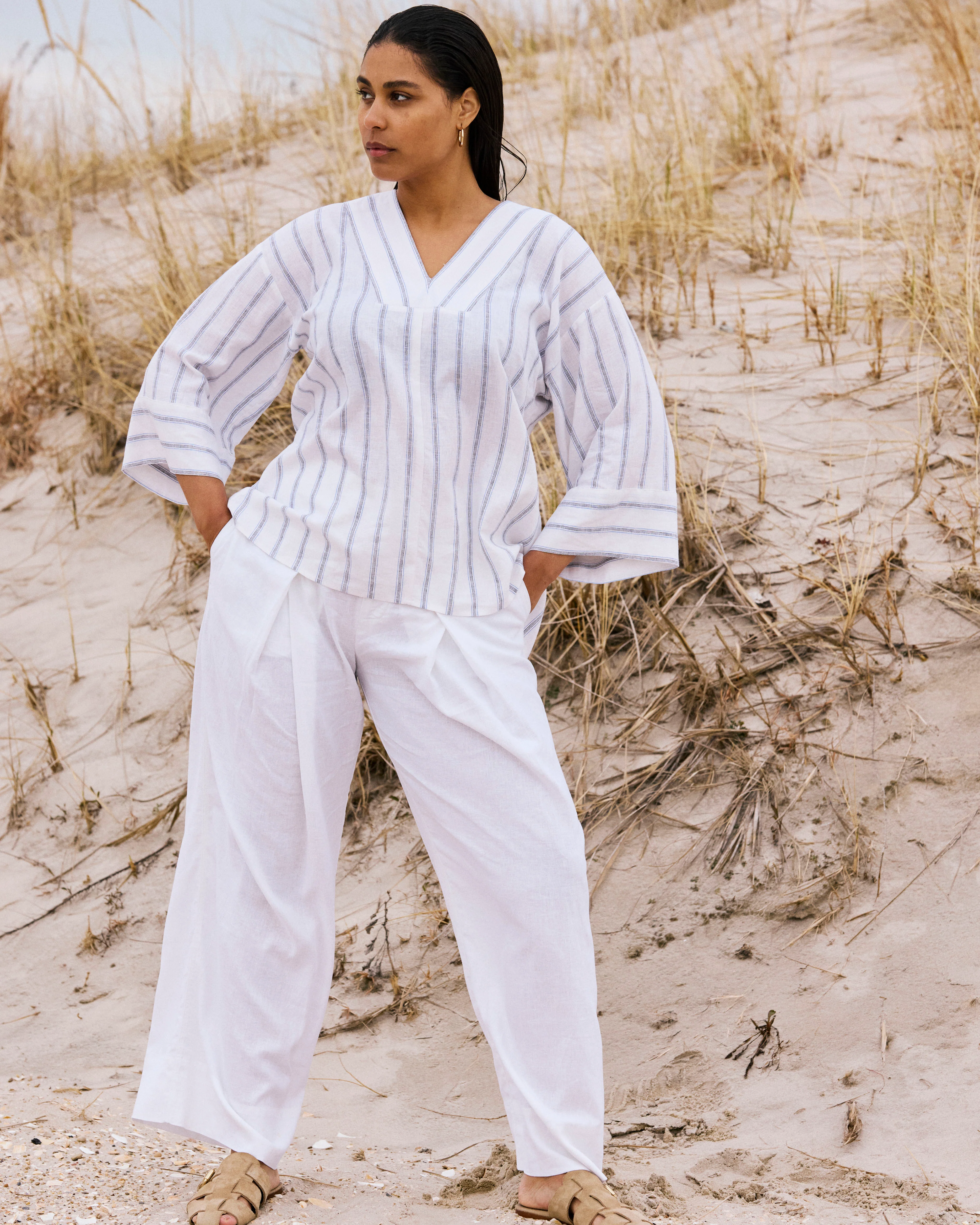 Elio V-Neck Linen Top - Mayfair Stripe - Image 4