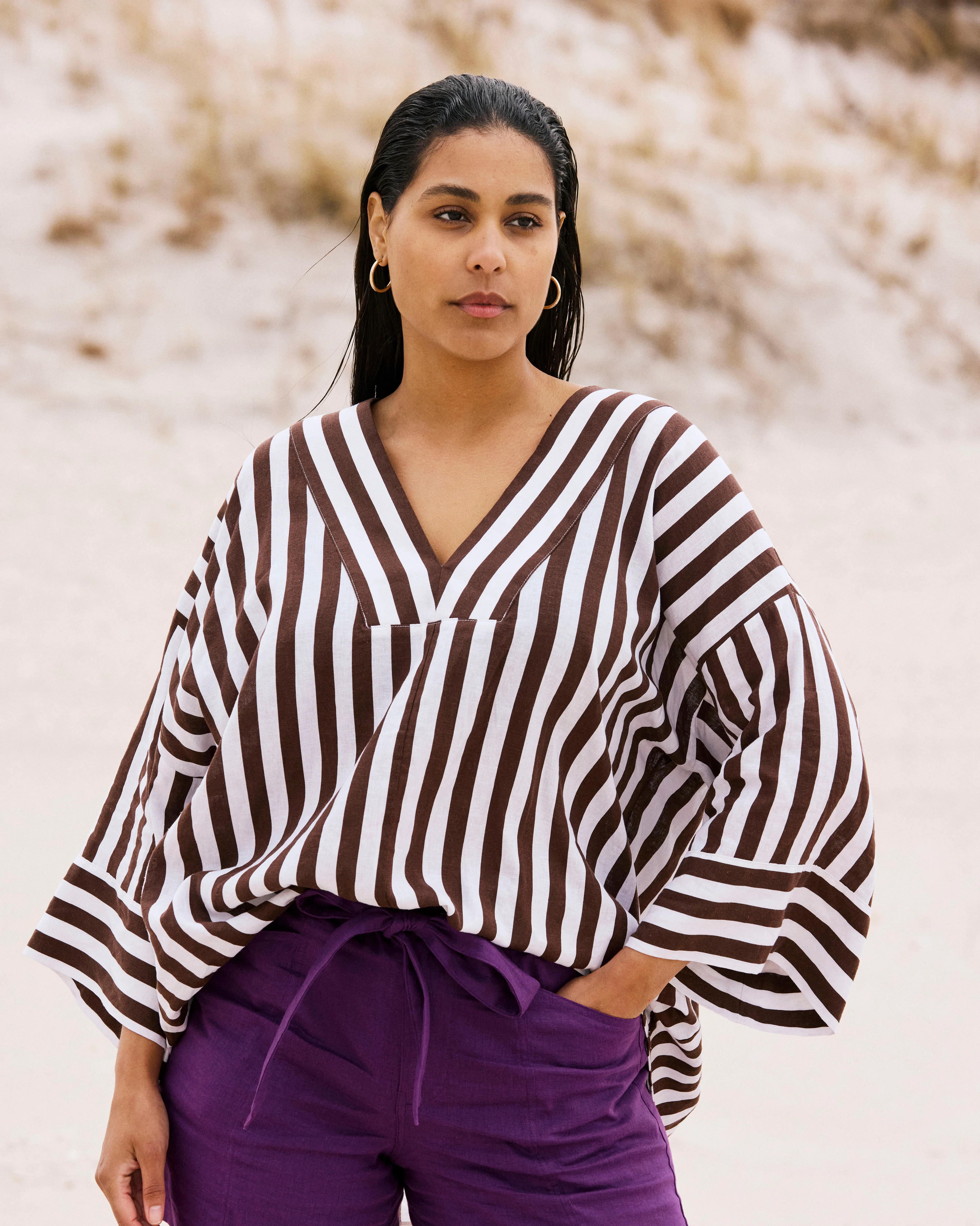 Elio V-Neck Linen Top - Peppercorn Stripe - Image 2