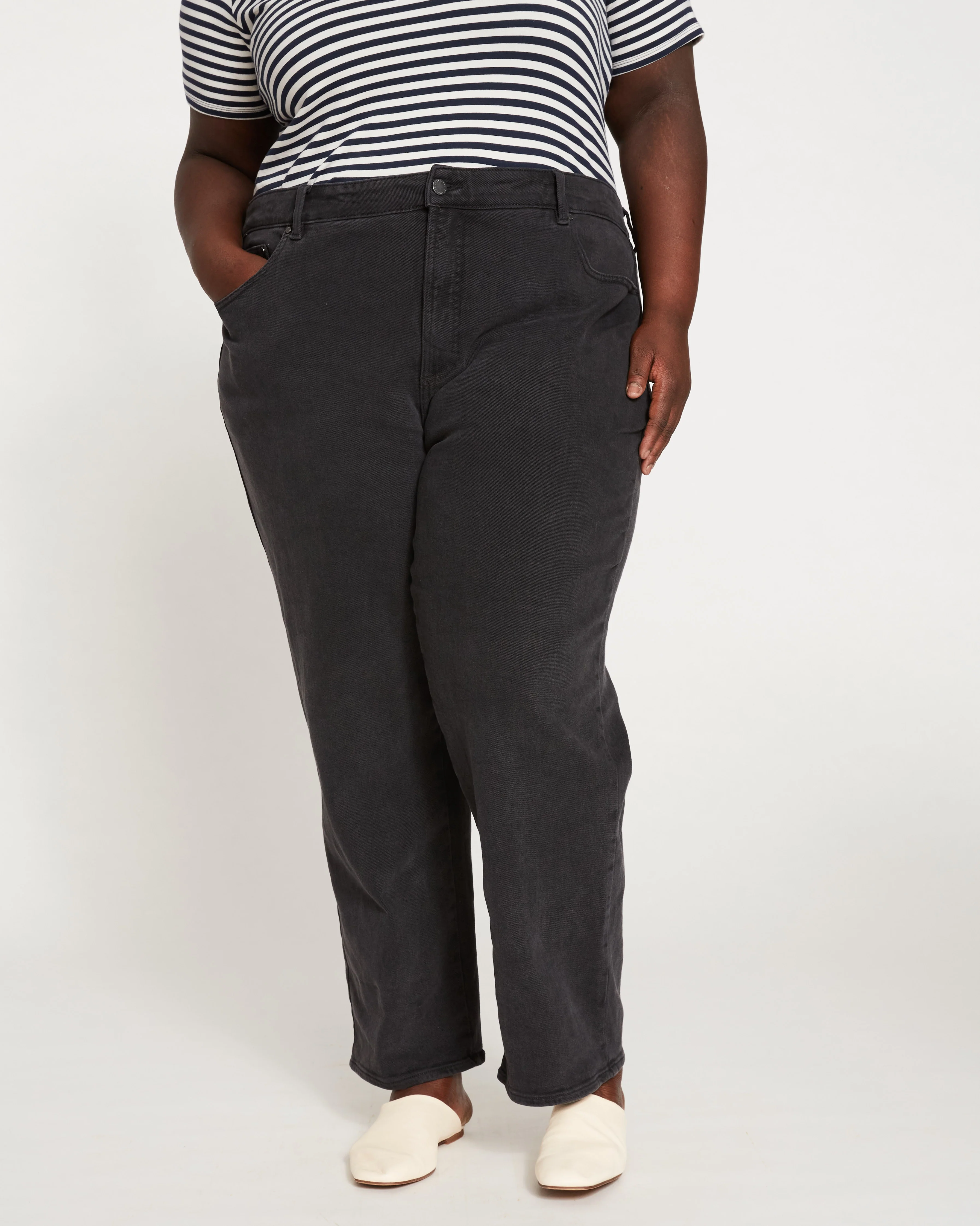 Etta High Rise Straight Leg Jeans 31 Inch - Washed Black - Image 2