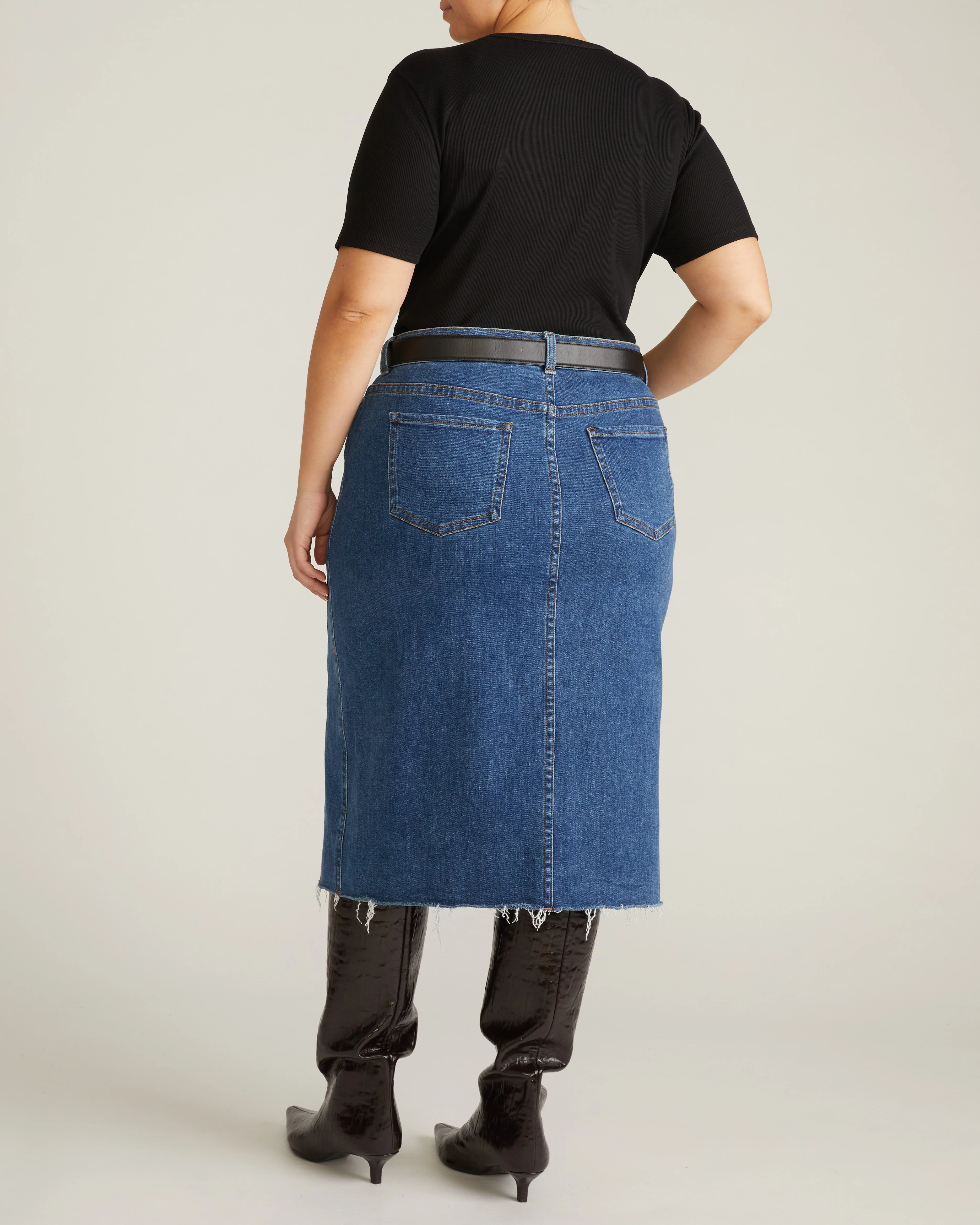 Henley Short Sleeve Ribbed Tee - Black - Image 4