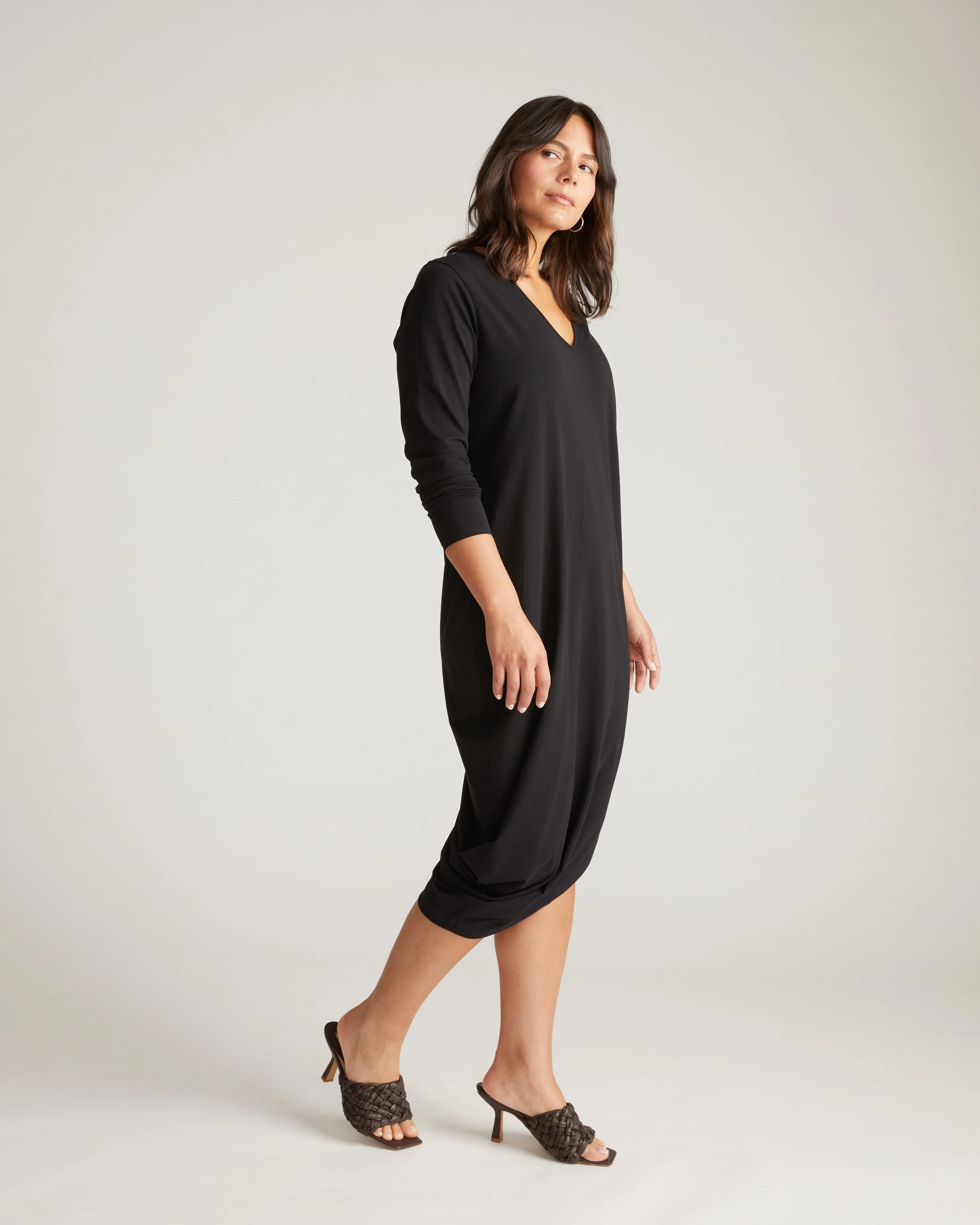 Iconic Long Sleeve V-Neck Geneva Dress - Black - Image 2