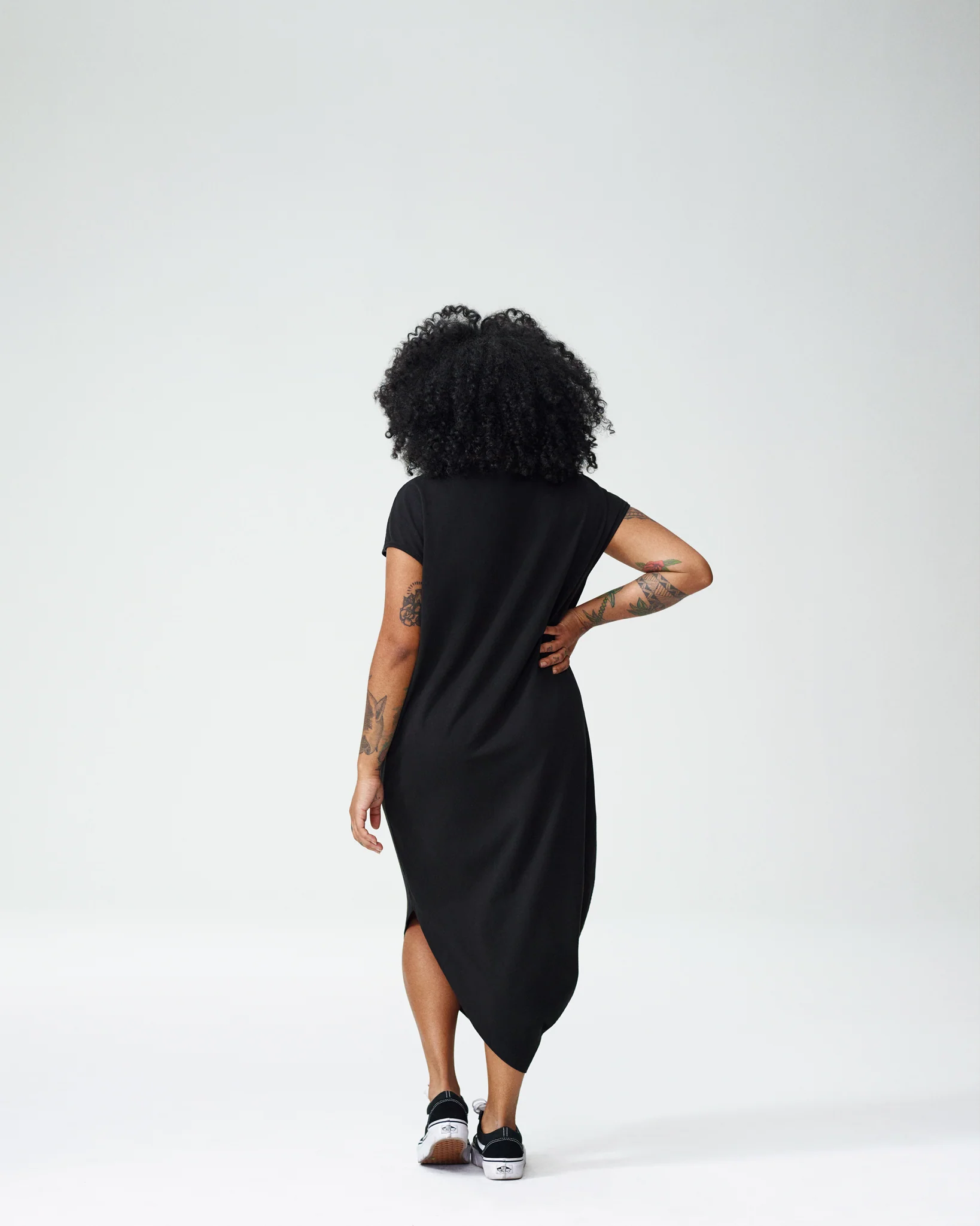 Iconic Petite Geneva Dress - Black - Image 4