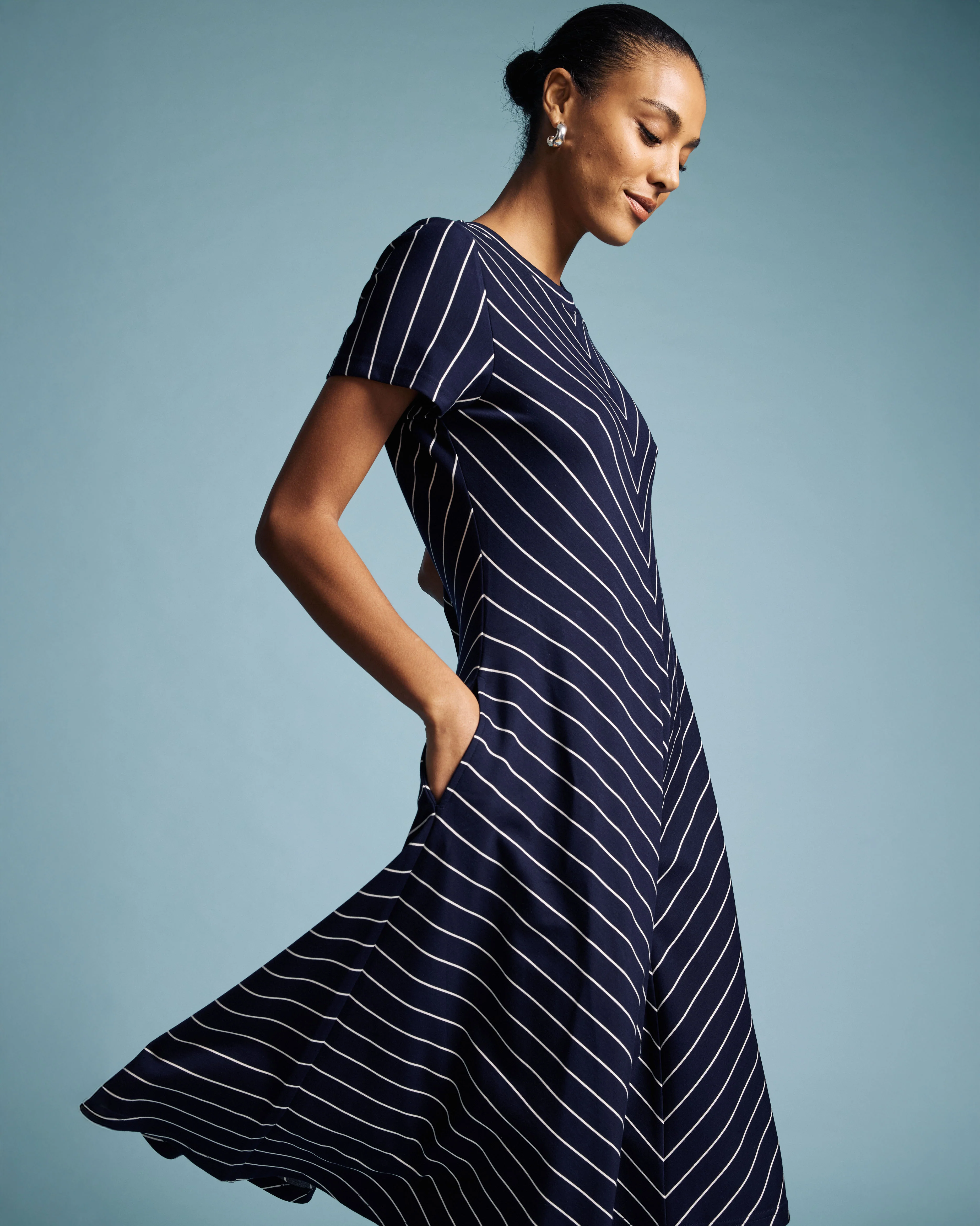 Imani Ponte Dress - Navy Pinstripe - Image 5