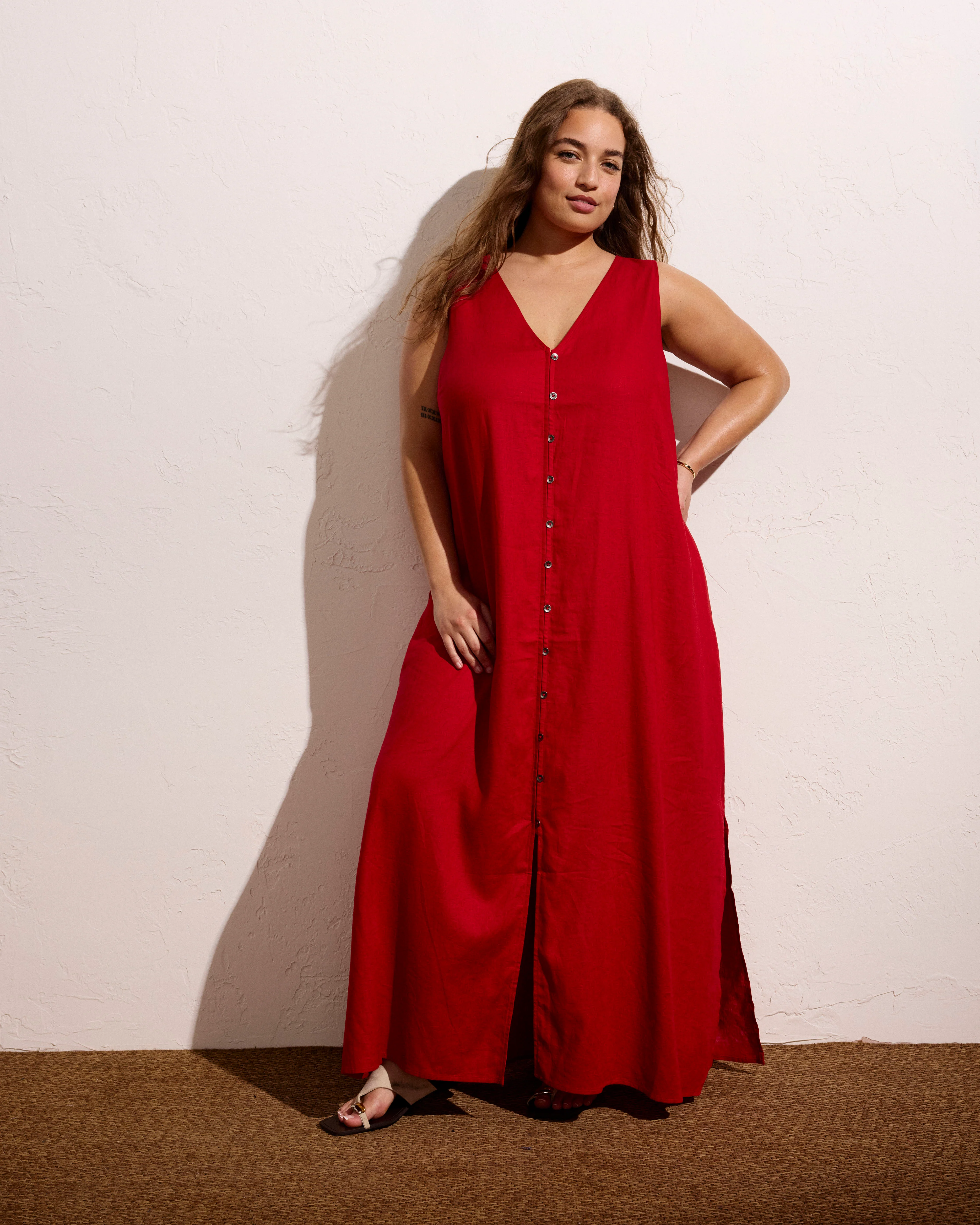 Islet Button-Down Linen Maxi Dress - Ruby Red - Image 4