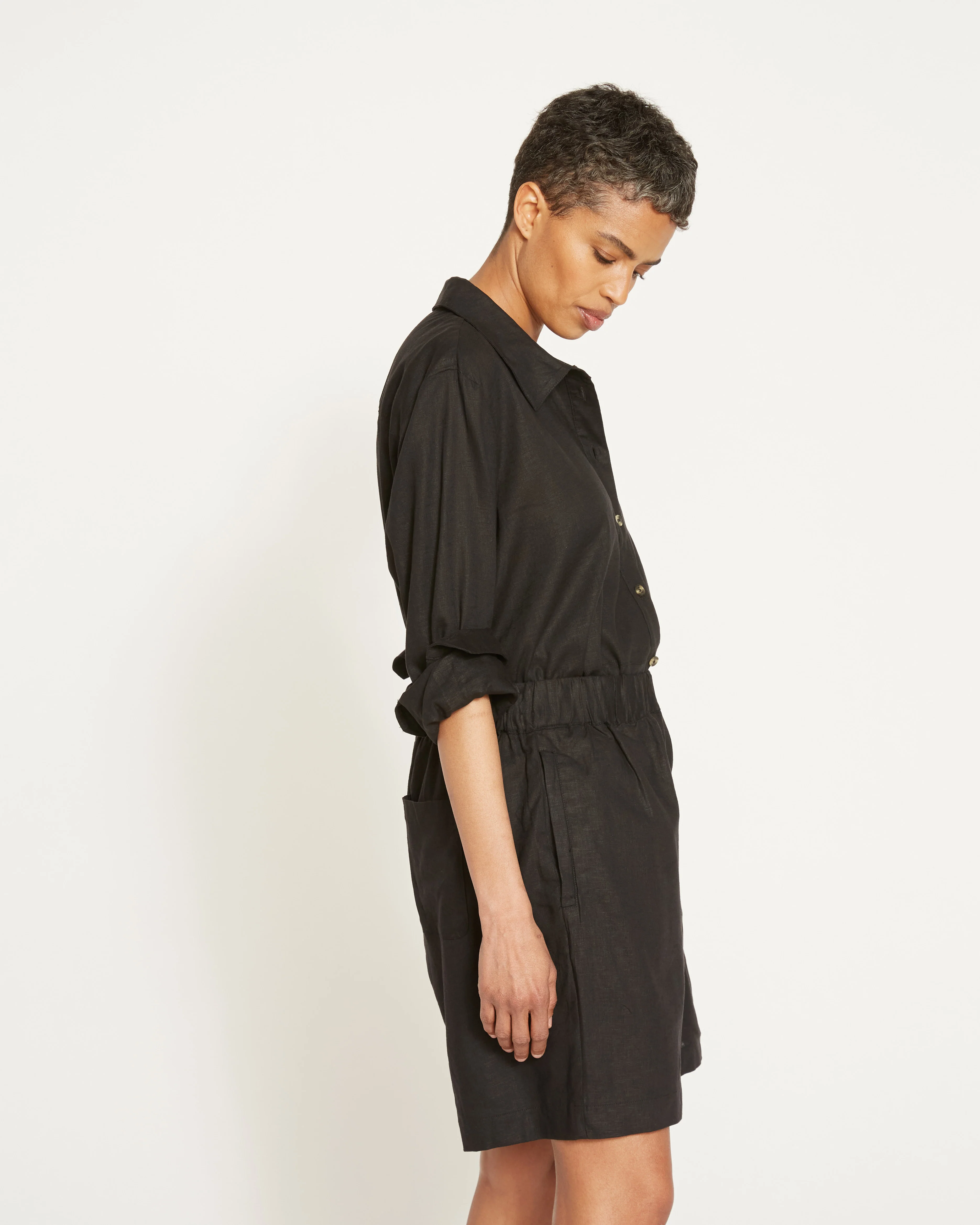 Juniper Linen Easy Pull-On Shorts - Black - Image 8
