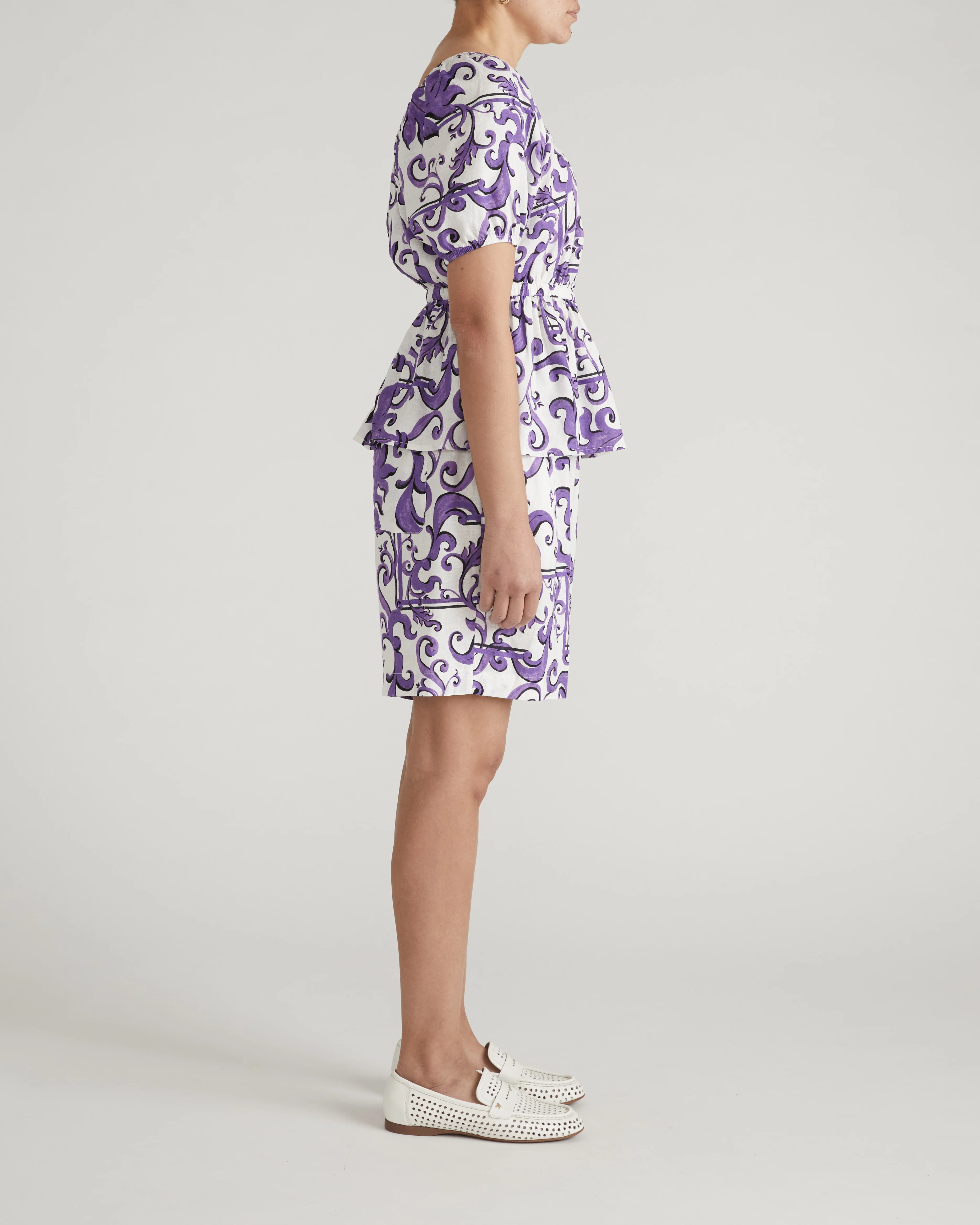 Juniper Linen Easy Pull-On Shorts - Purple Majolica Print - Image 4