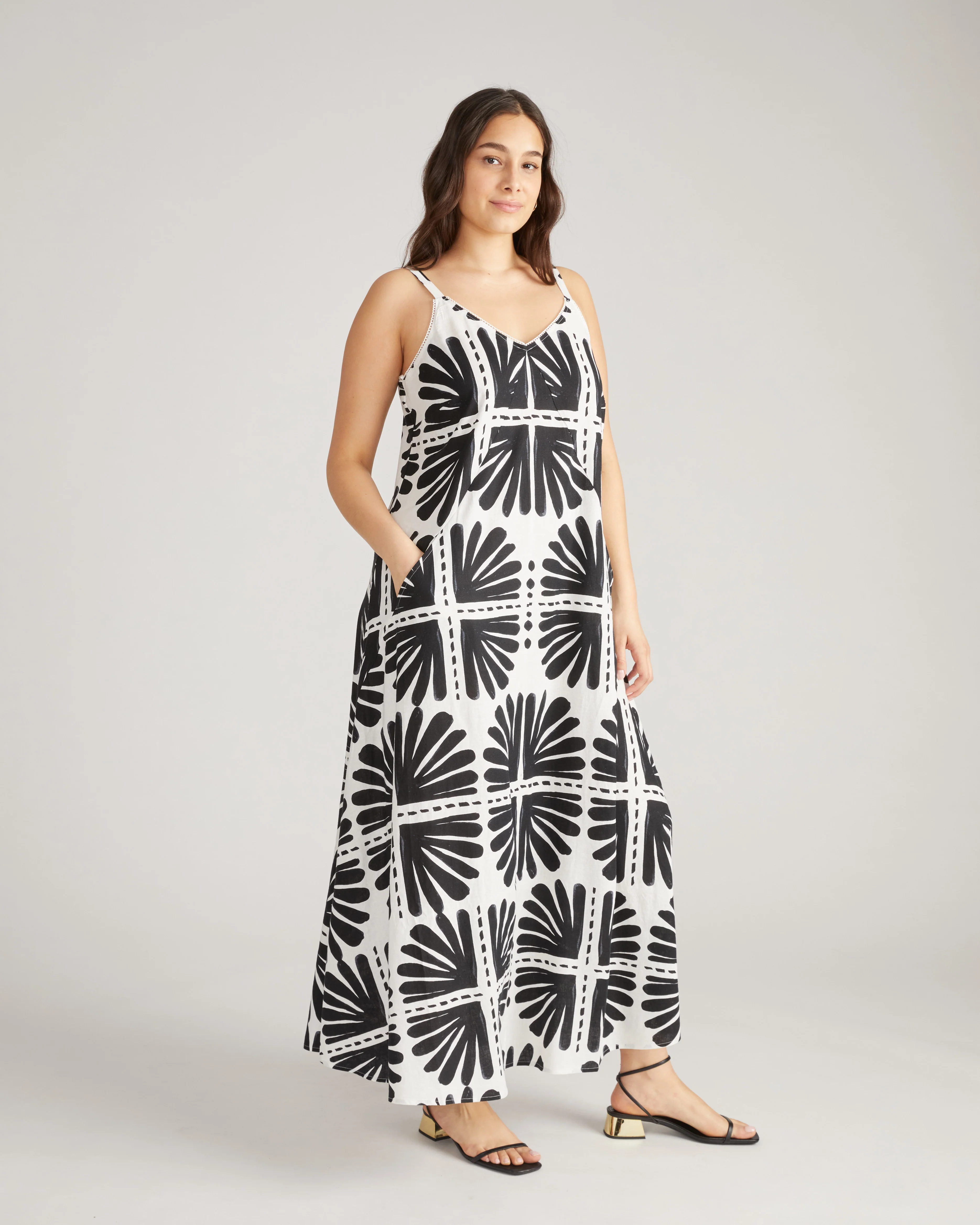 Kite Linen Dress - Ink Bloom Print - Image 6