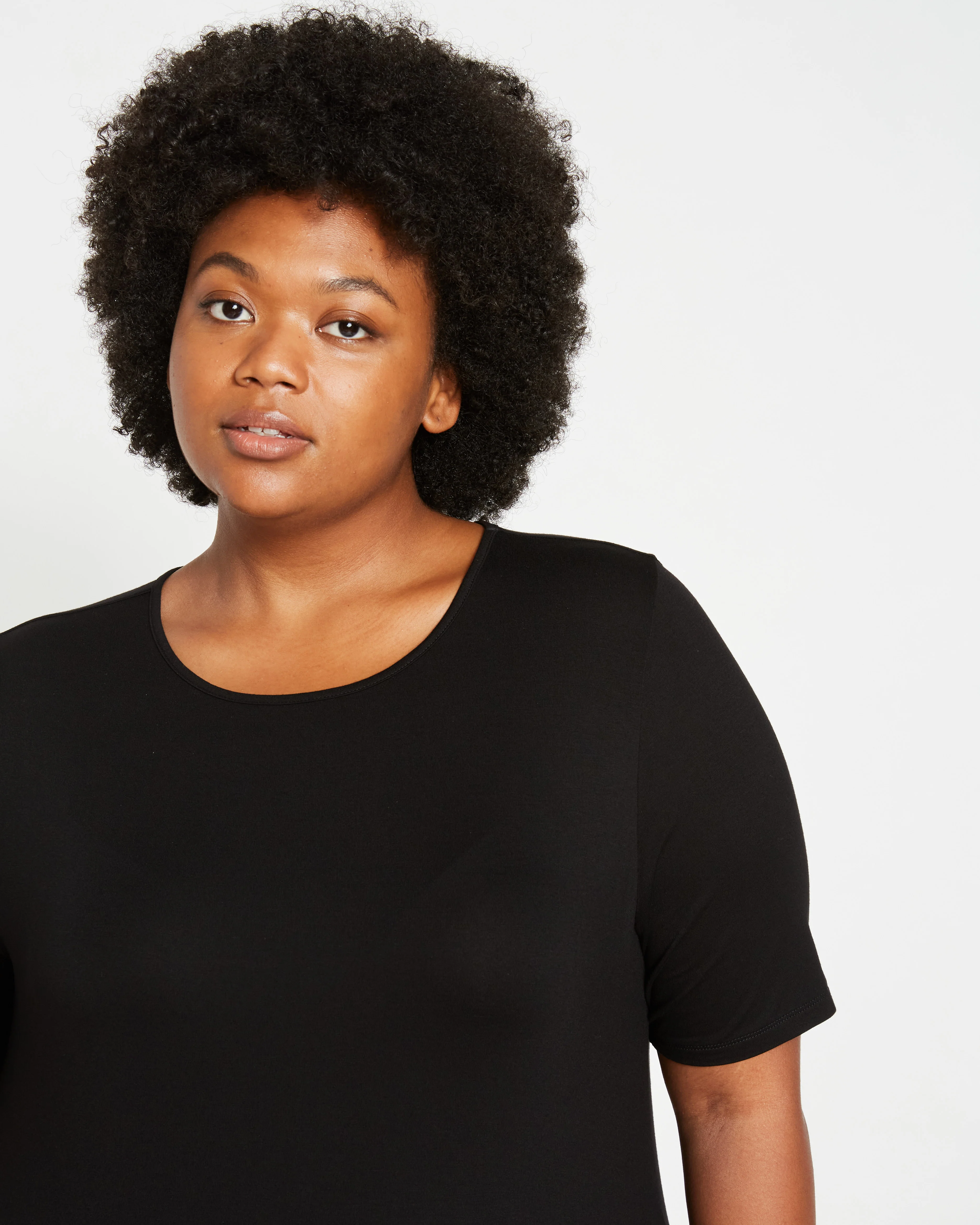 Lily Liquid Jersey Crew Neck Stovepipe Tee - Black - Image 5