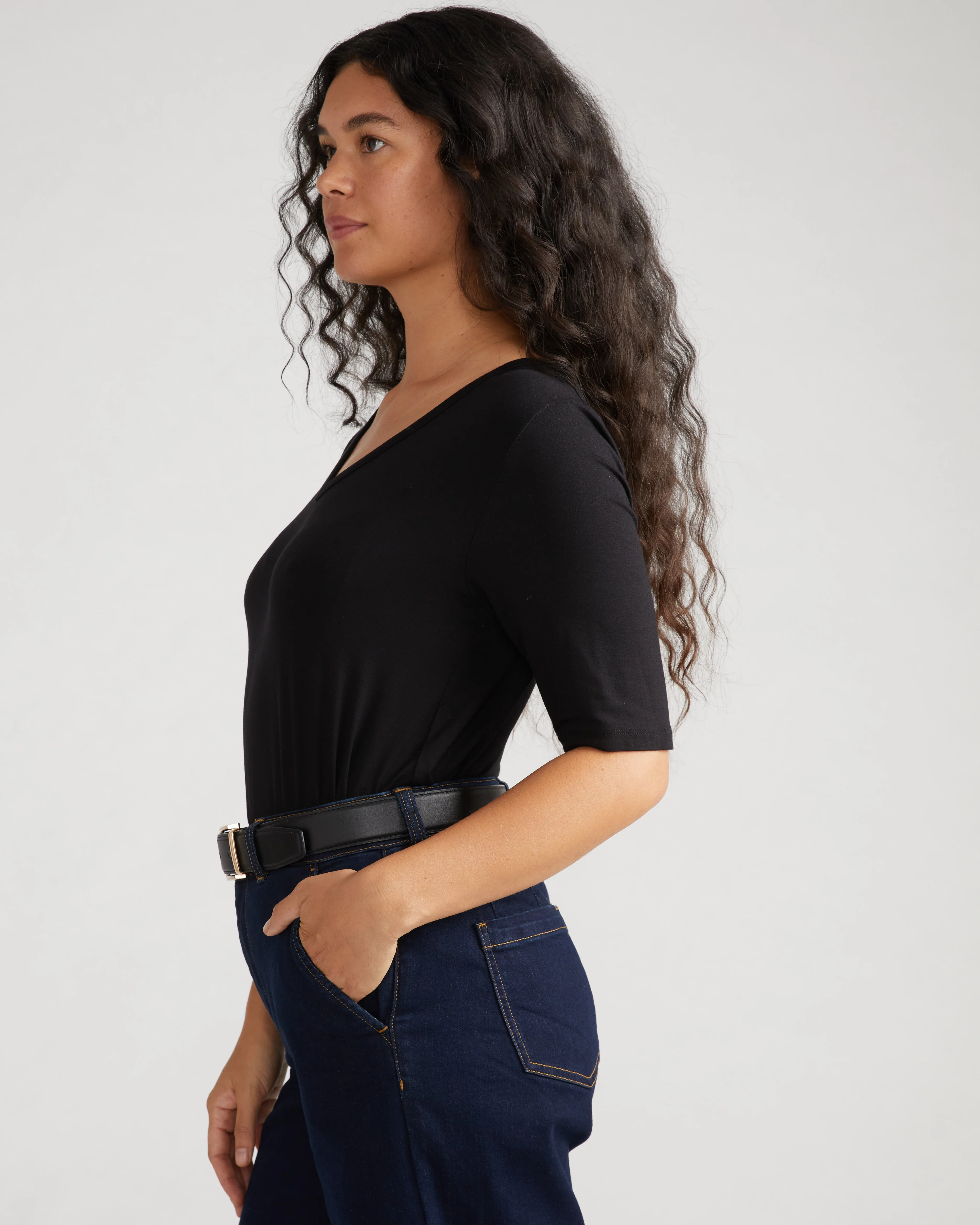 Lily Liquid Jersey V-Neck Stovepipe Tee - Black - Image 2