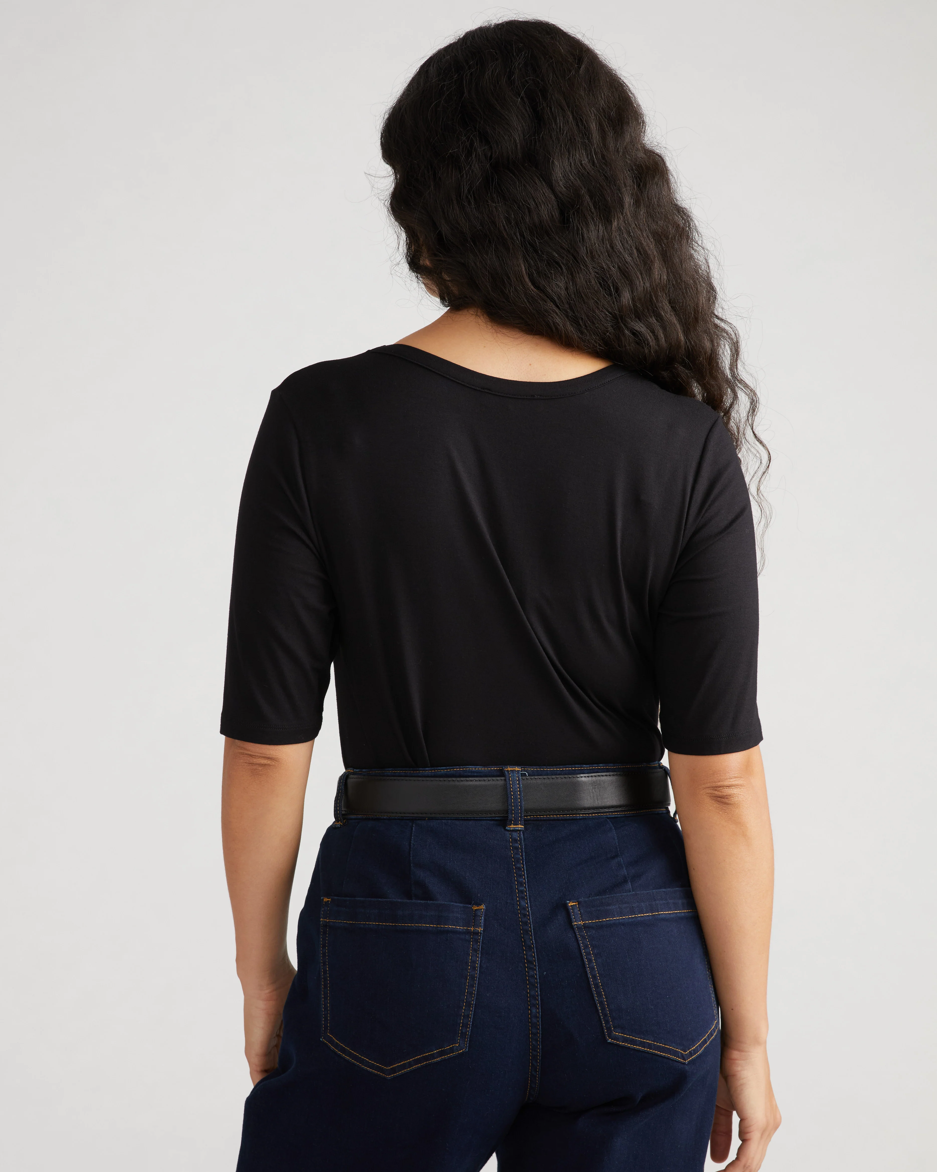 Lily Liquid Jersey V-Neck Stovepipe Tee - Black - Image 3