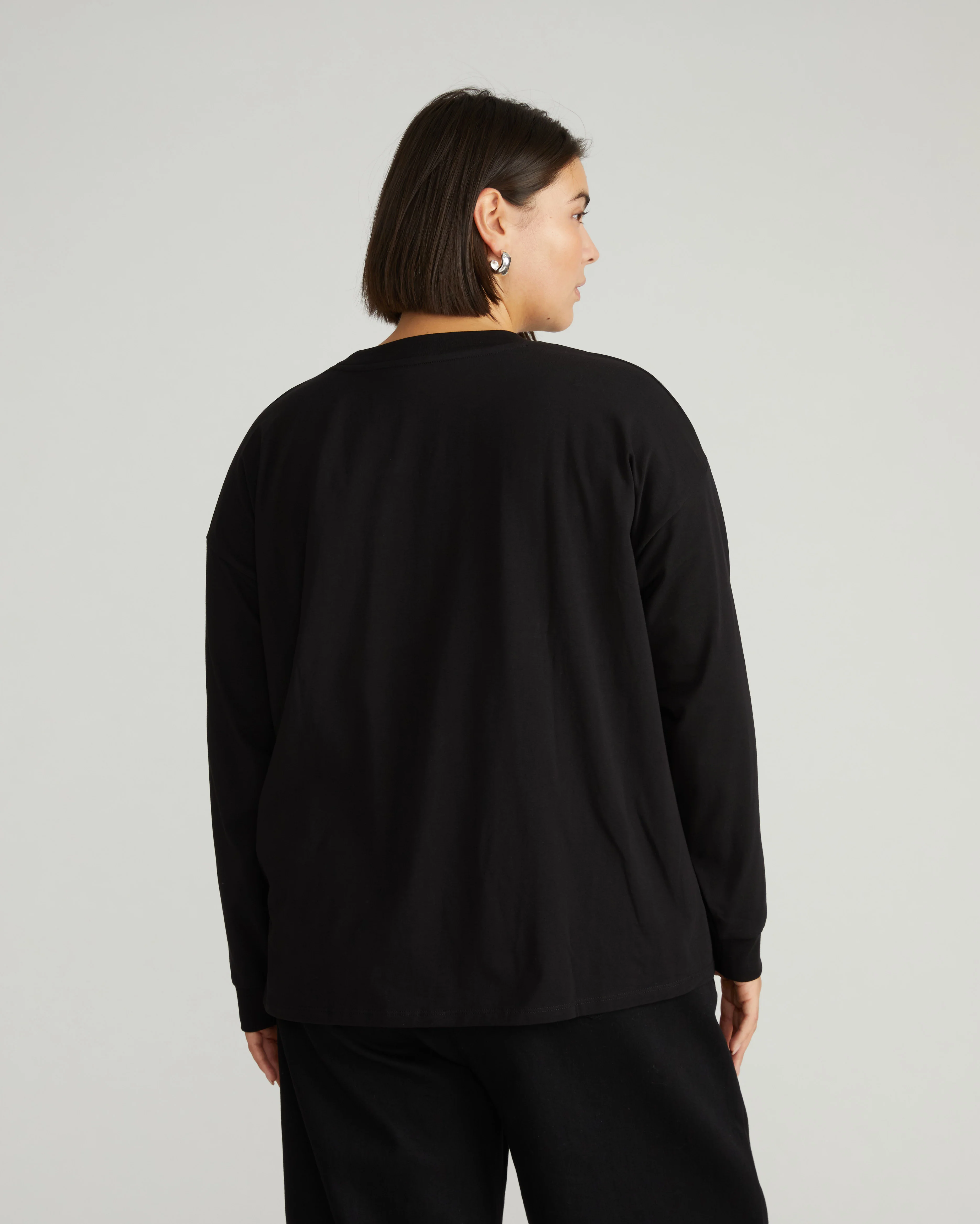 Long Sleeve Relaxed Tee - Black - Image 3