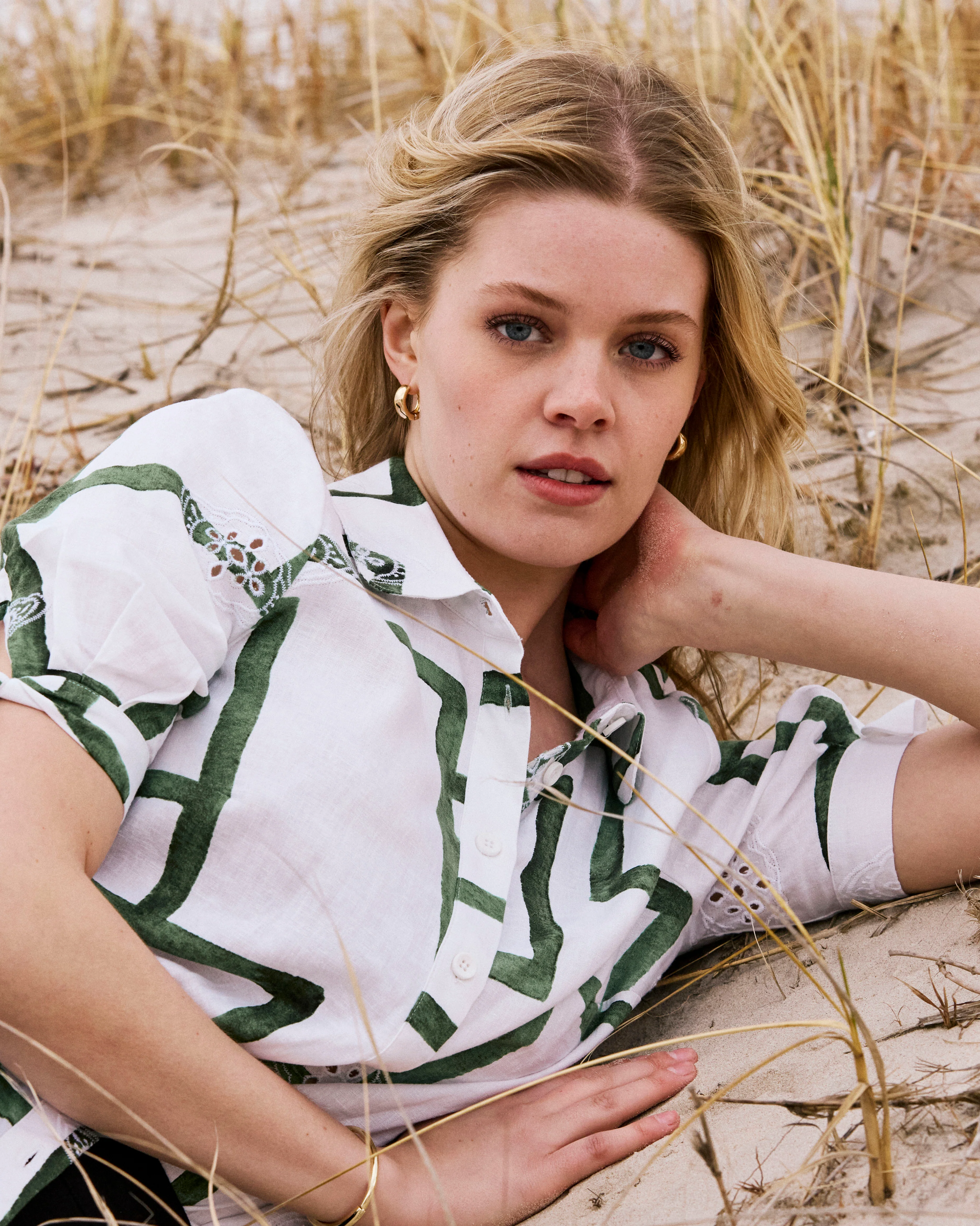 Luisa Short Sleeve Linen Shirt - Green Paint Print - Image 4