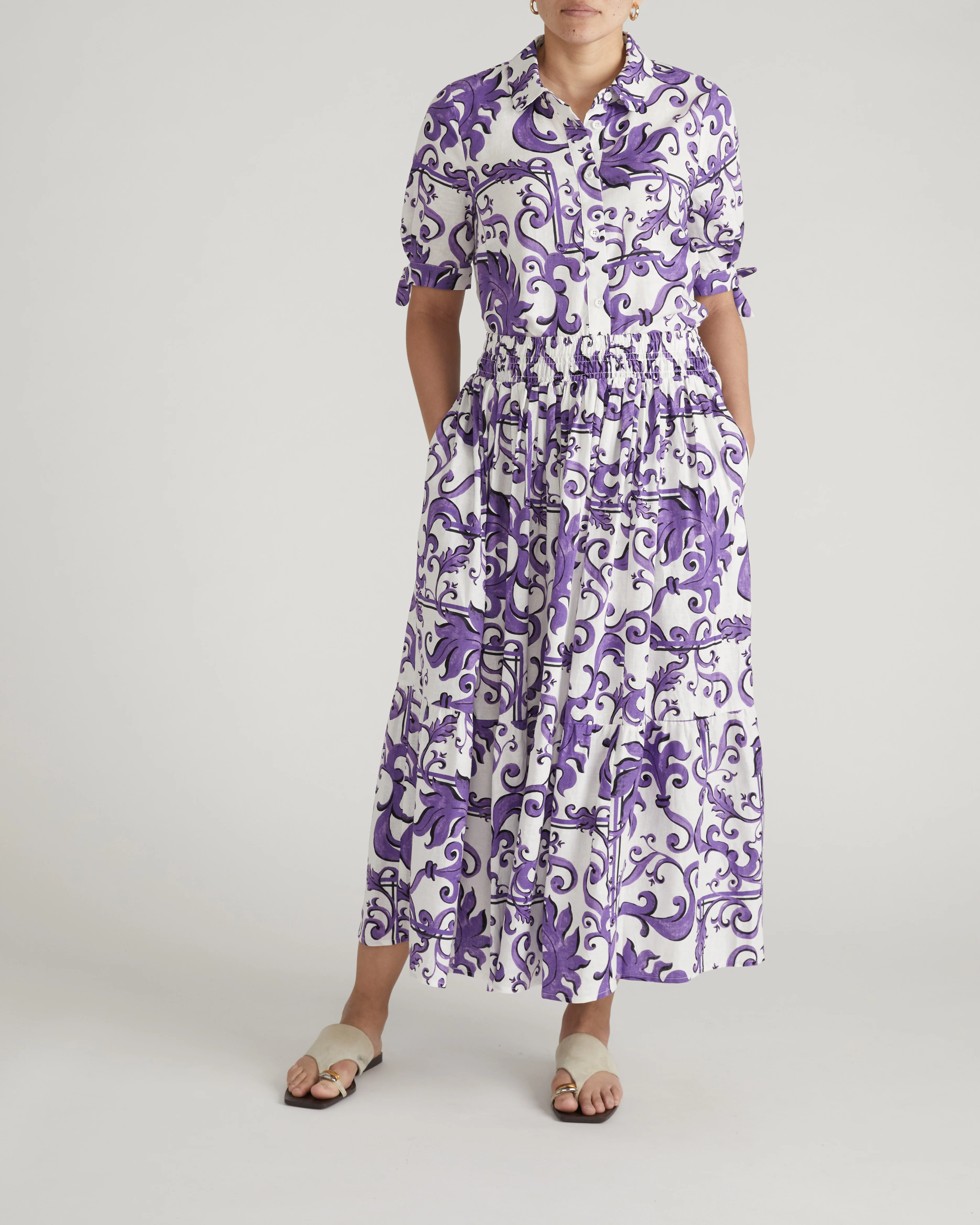 Luisa Short Sleeve Linen Shirt - Purple Majolica Print - Image 4