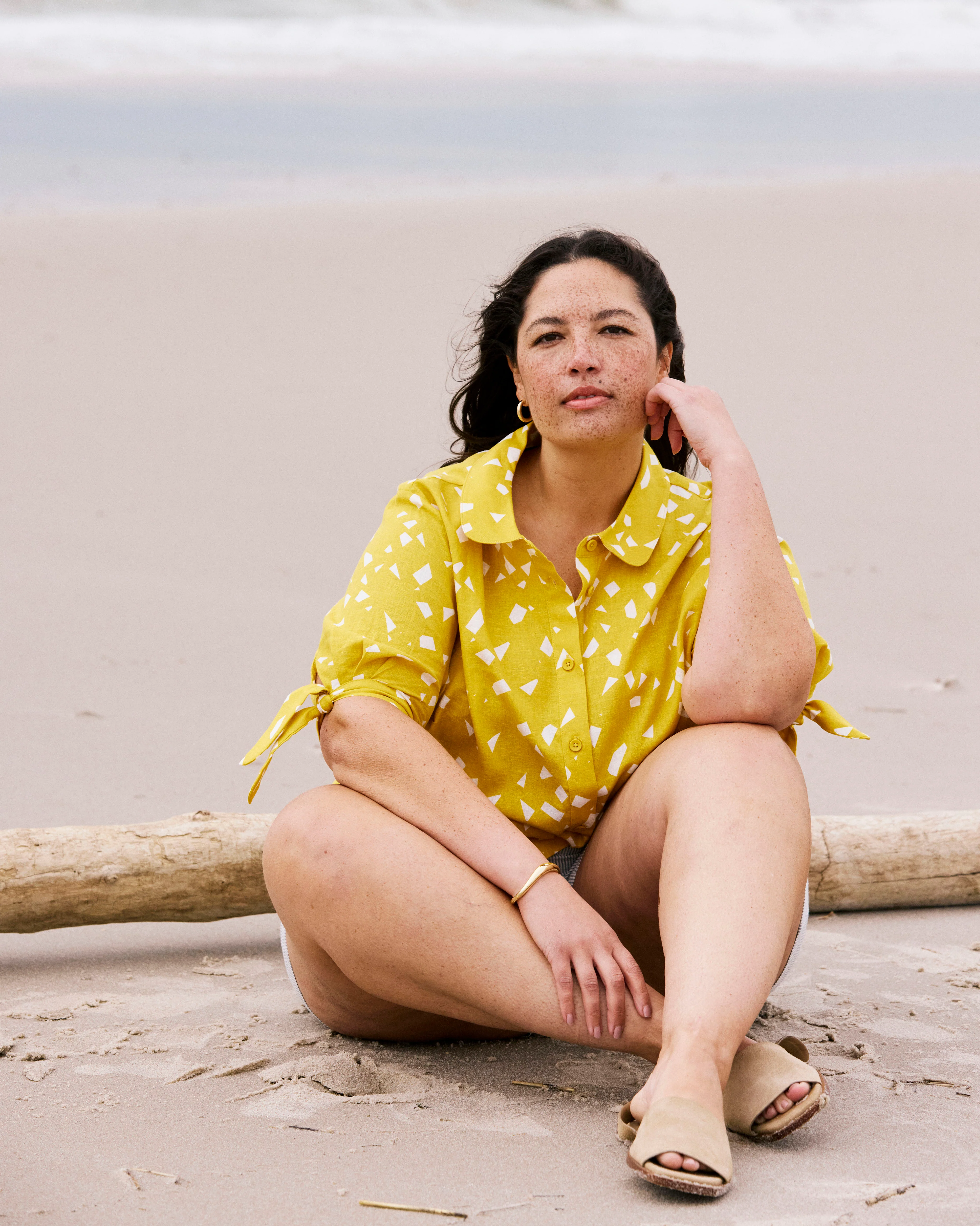 Luisa Short Sleeve Linen Shirt - Yellow Confetti Print - Image 4