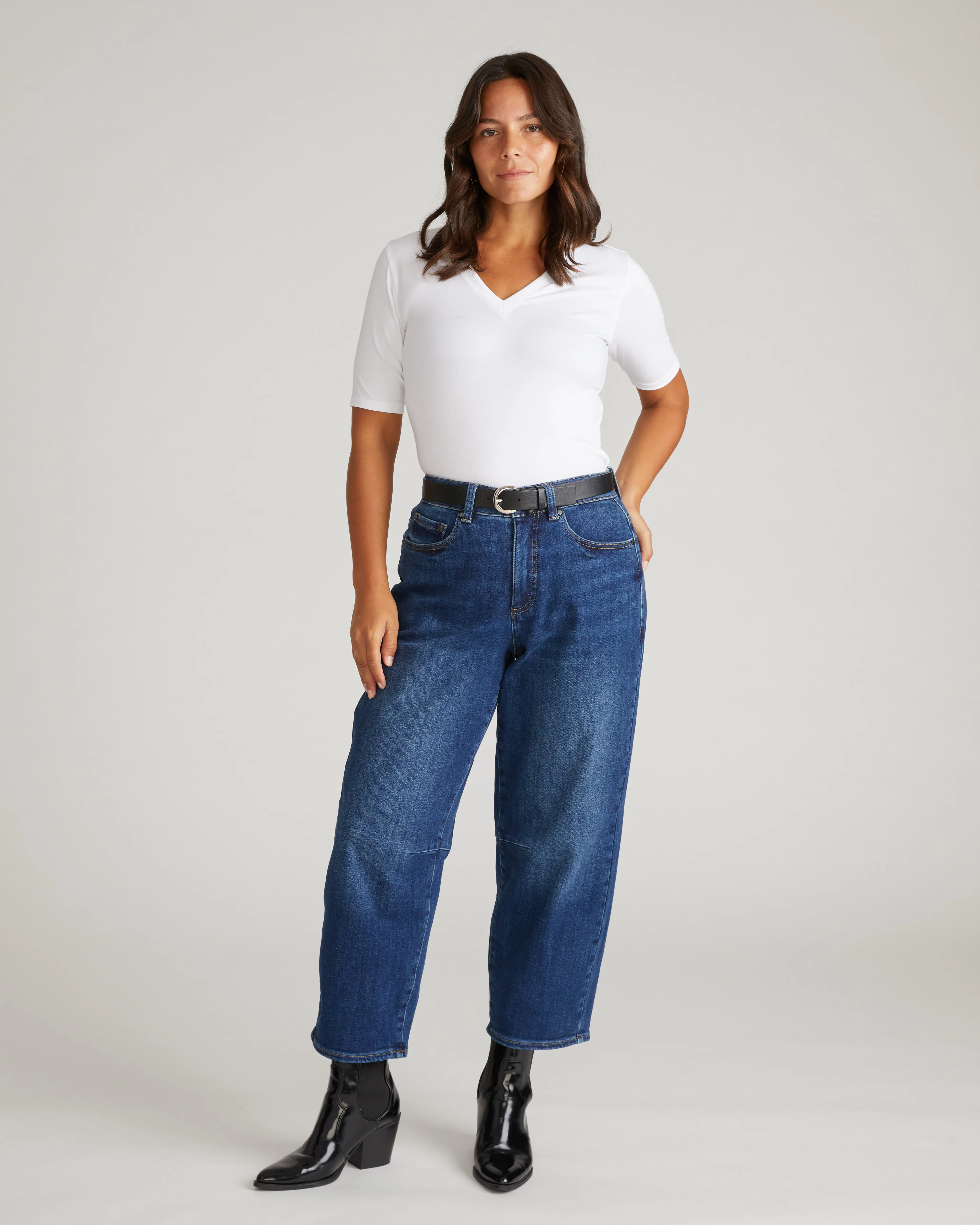 Maia Stovepipe Sleeve V Neck Tee - White - Image 2