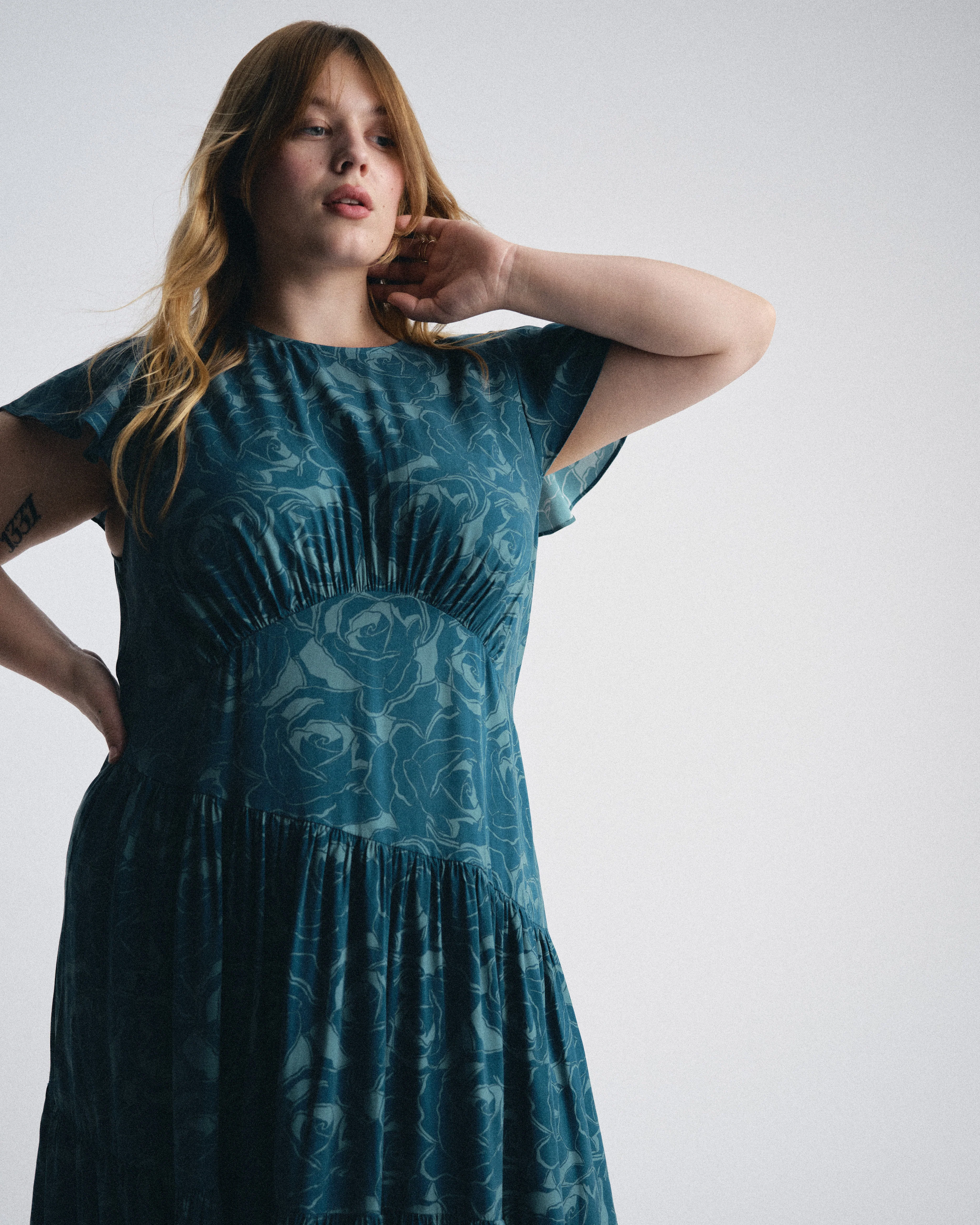 Mariella Stretch Cupro Dress - Rose Print in Deep Teal - Image 3