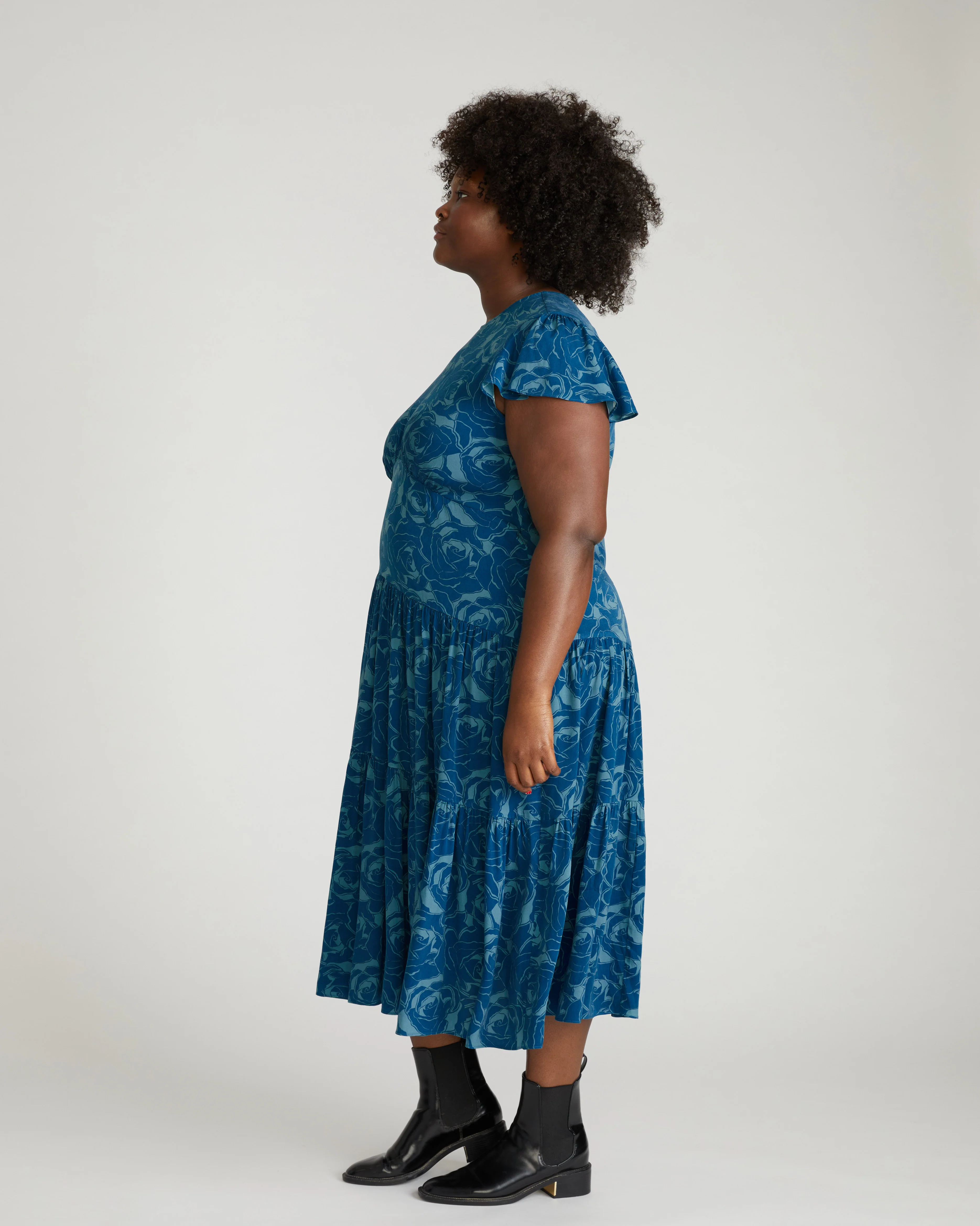Mariella Stretch Cupro Dress - Rose Print in Deep Teal - Image 5