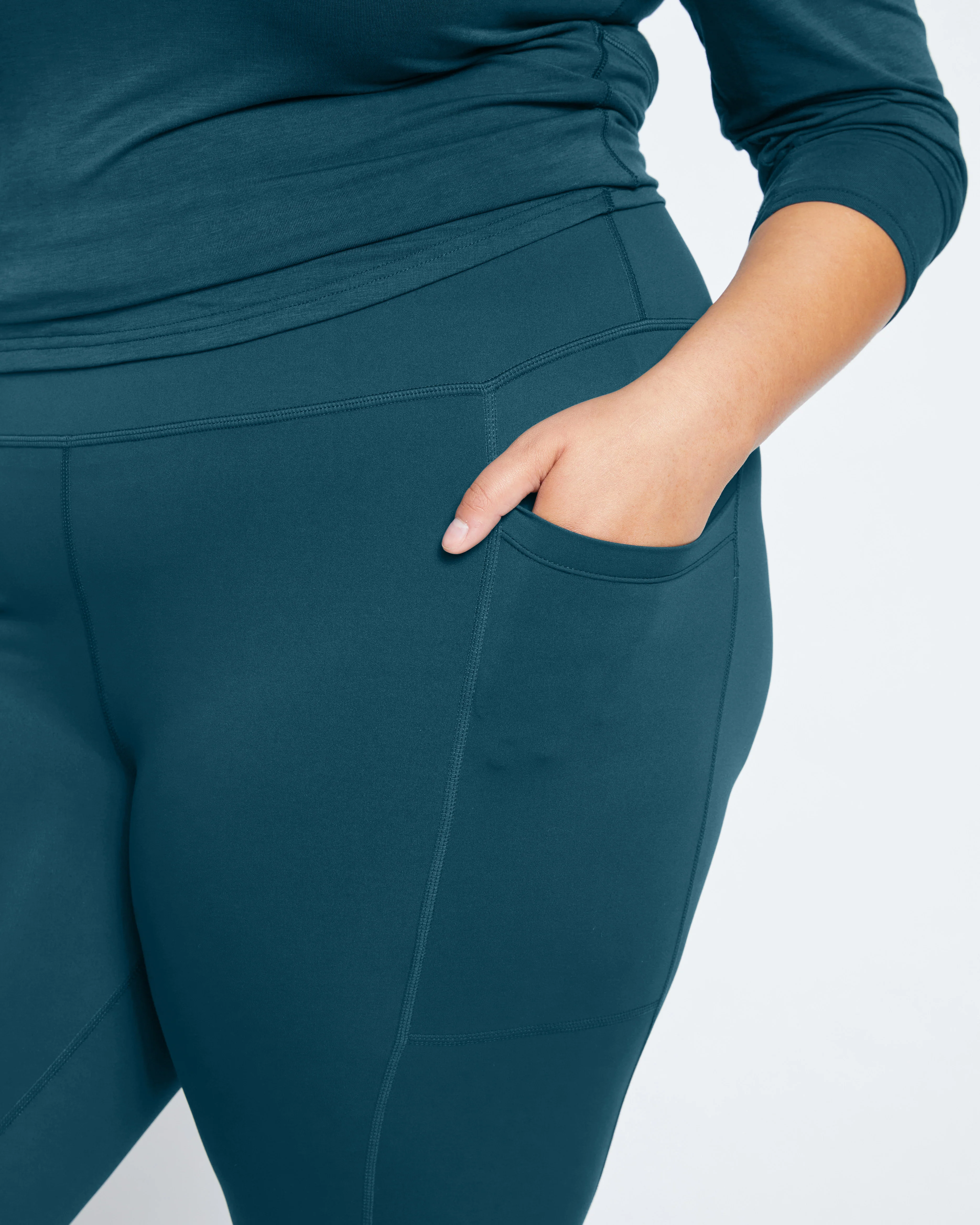 Next-to-Naked Pocket Legging - Deep Sea - Image 3