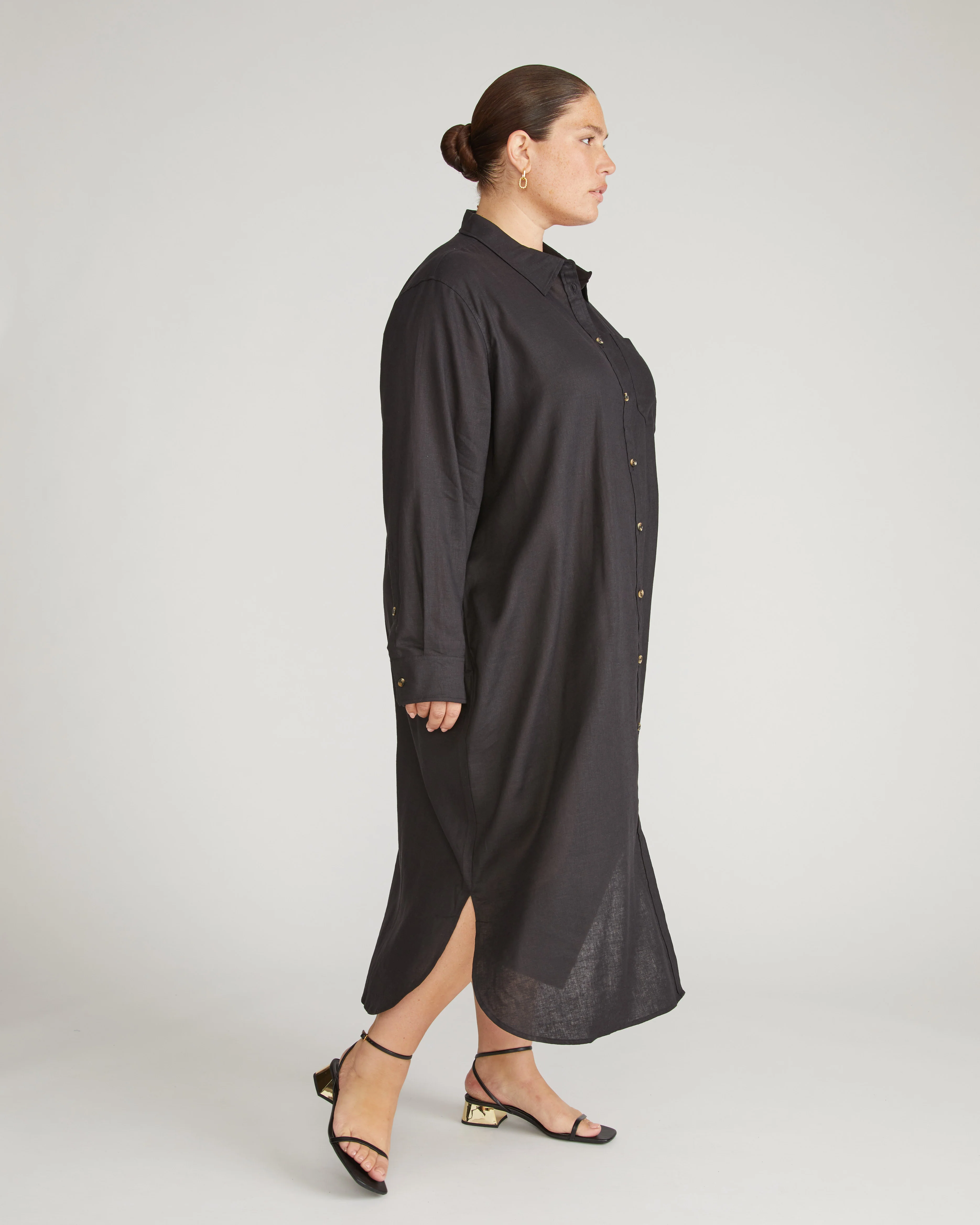 Odeon Linen Shirtdress - Black - Image 5