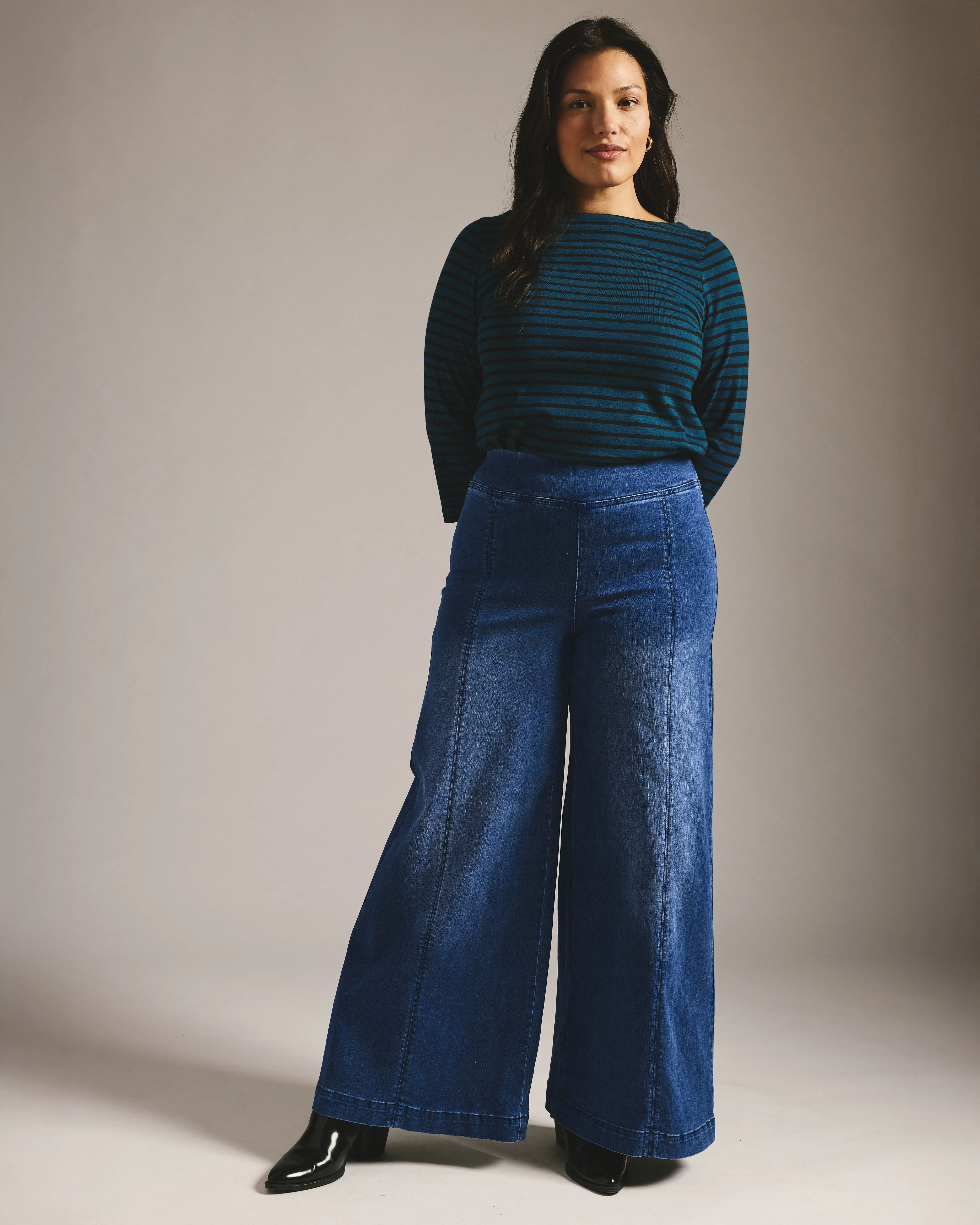 Olivia Pintuck Wide Leg Jeans - True Blue - Image 4