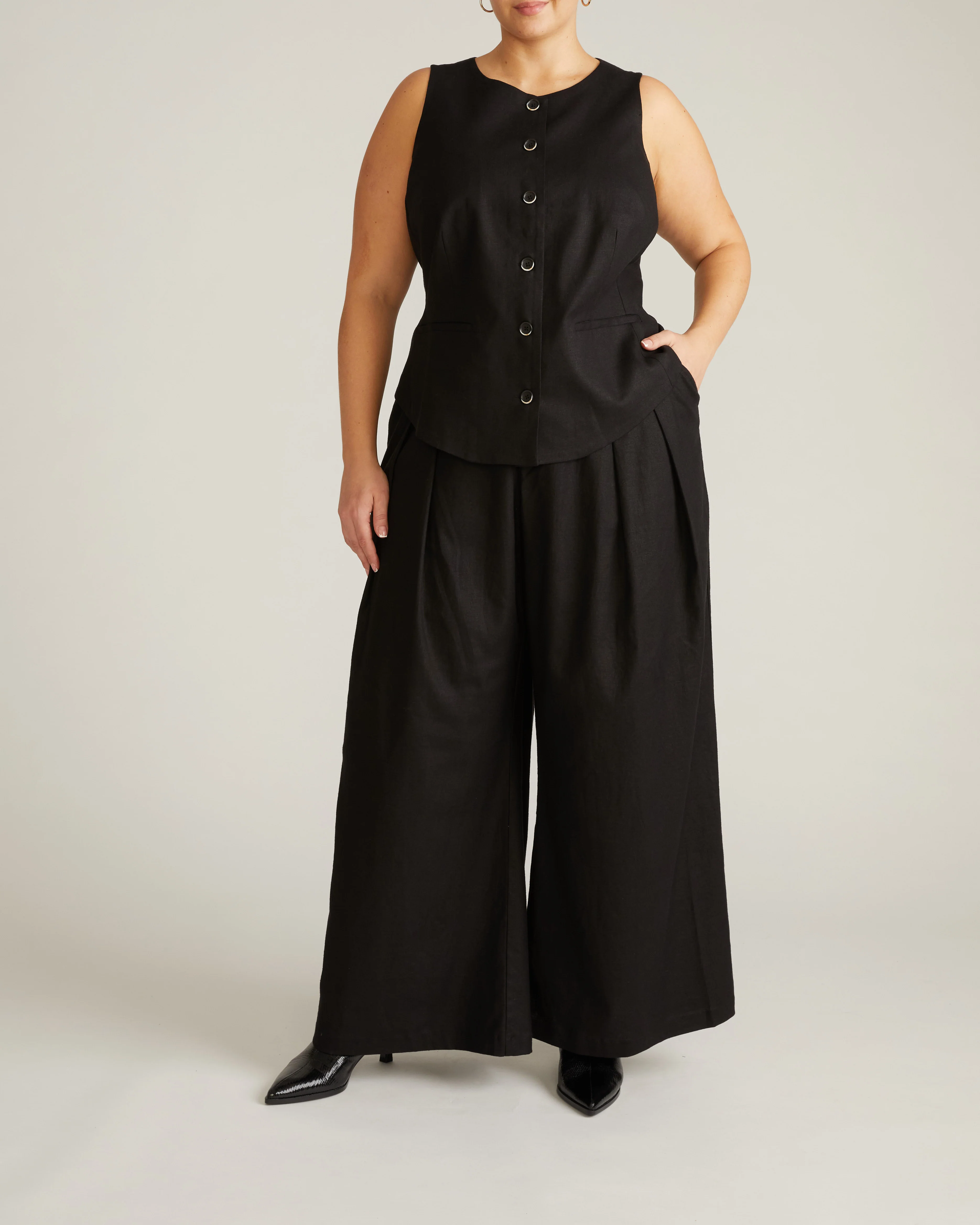 Palais Stretch Linen Wide Leg Pant - Black - Image 6