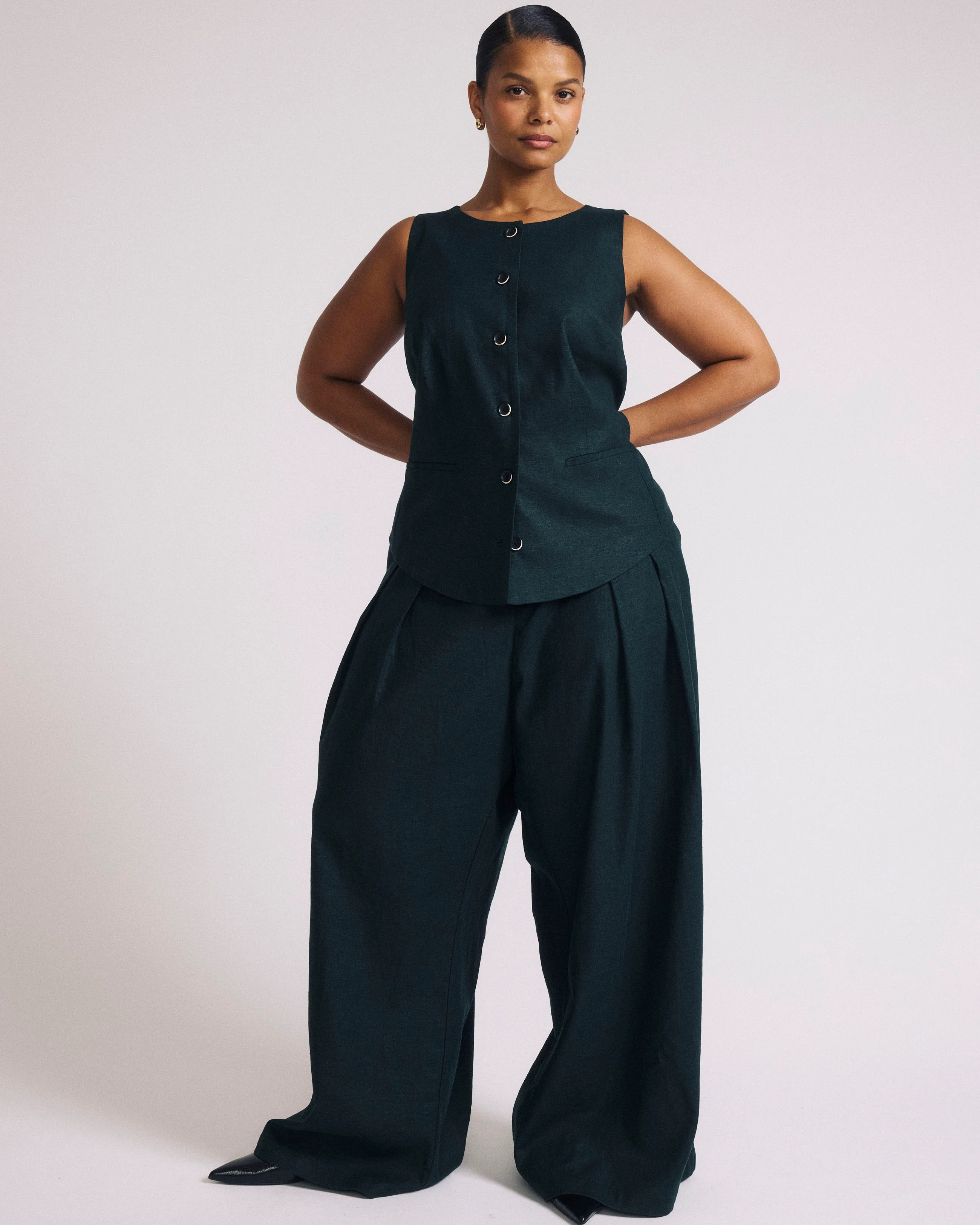 Palais Stretch Linen Wide Leg Pant - Forest Green - Image 5