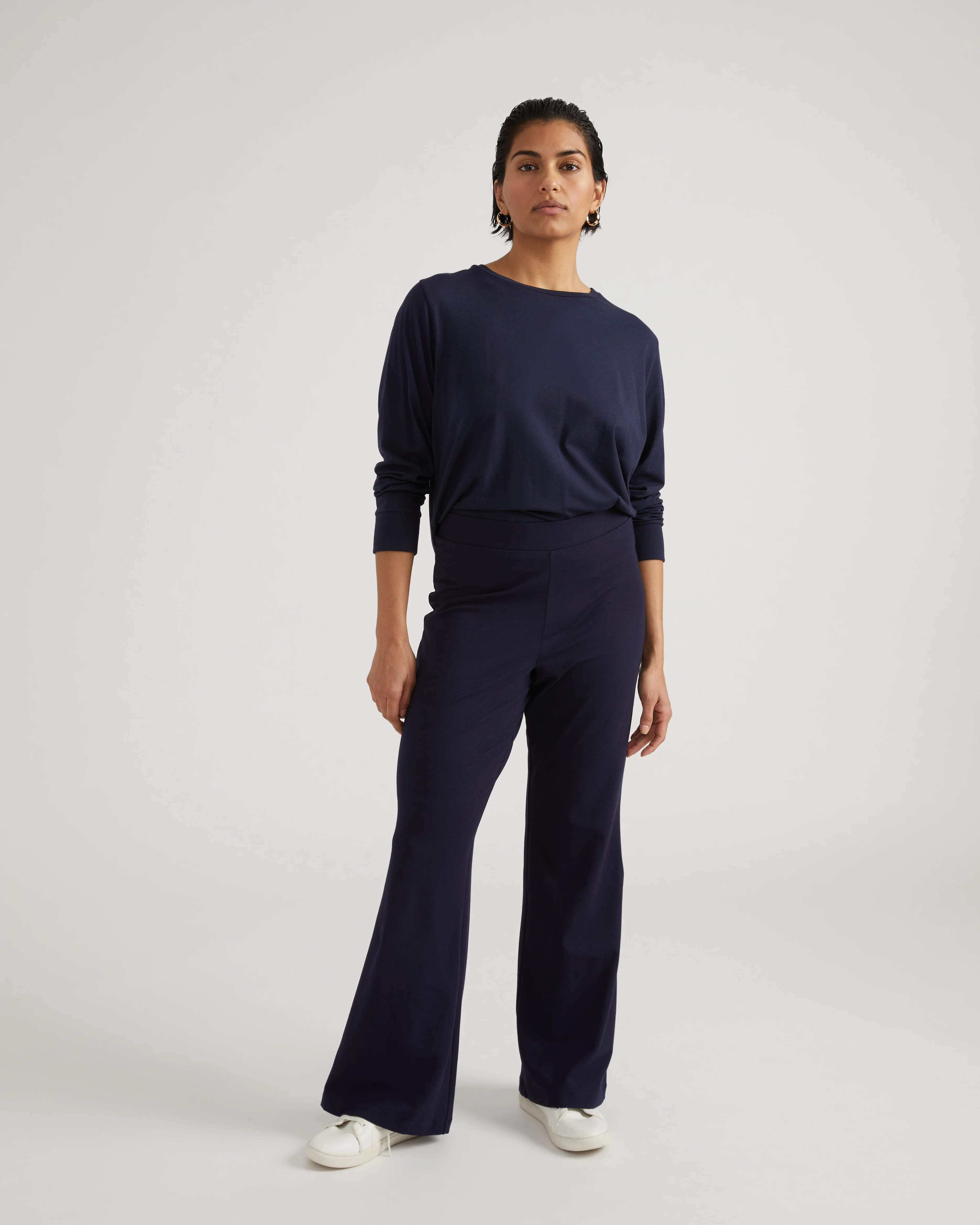 Roya Bootcut Legging - Midnight - Image 2