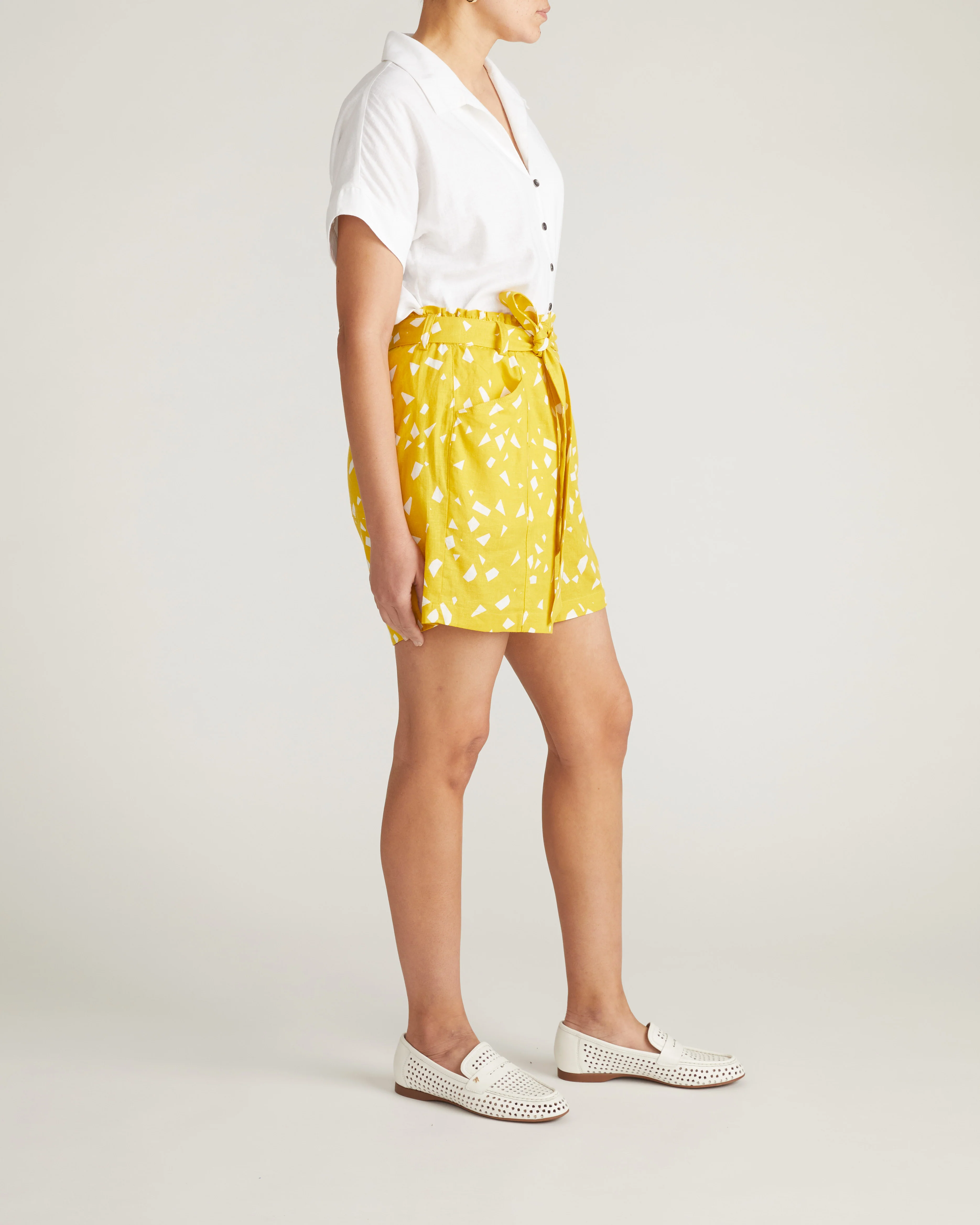 Sandy Short Sleeve Stretch Linen Shirt - White - Image 4