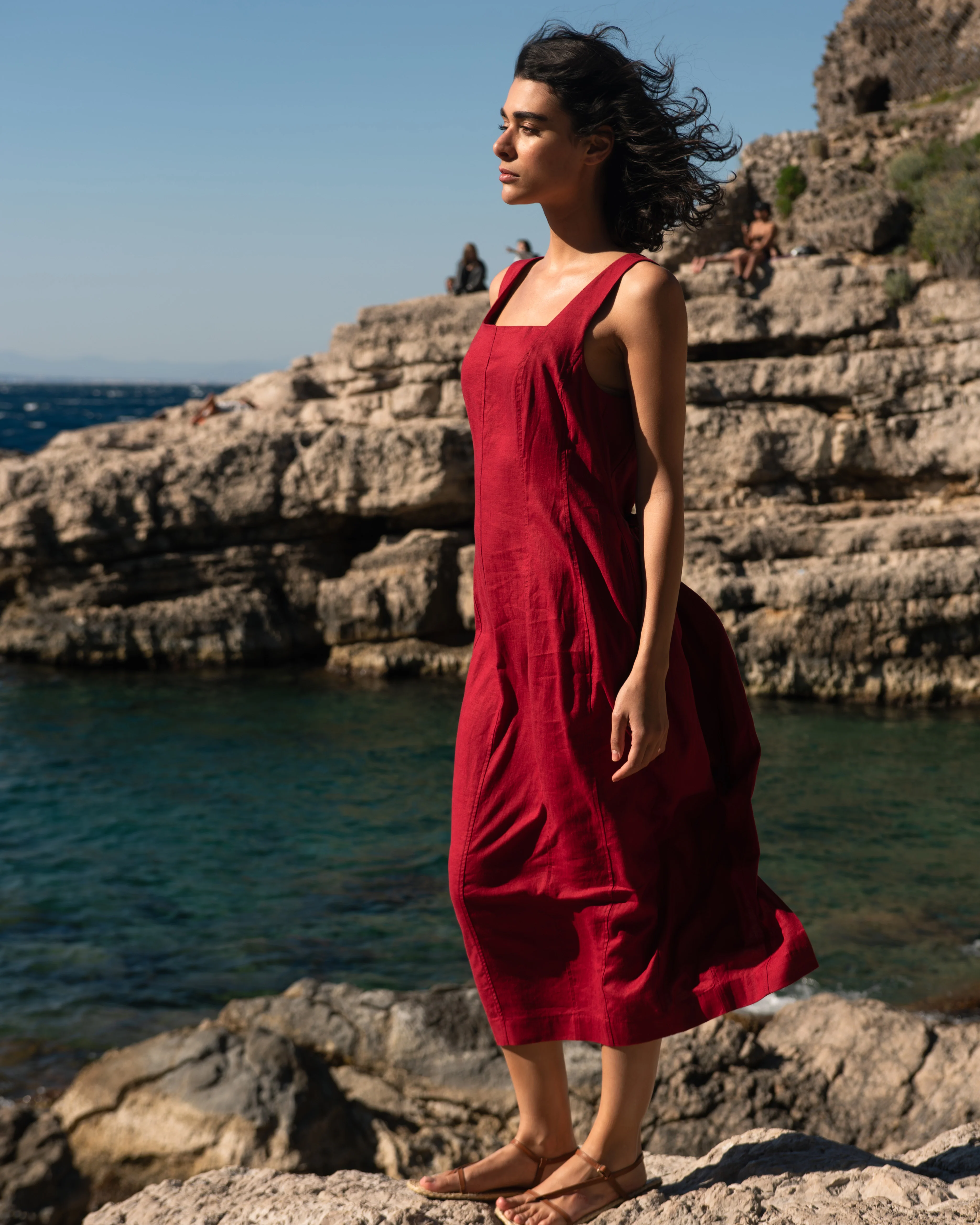 Saulay Square Neck Linen Midi Dress - Vibrant Red - Image 2