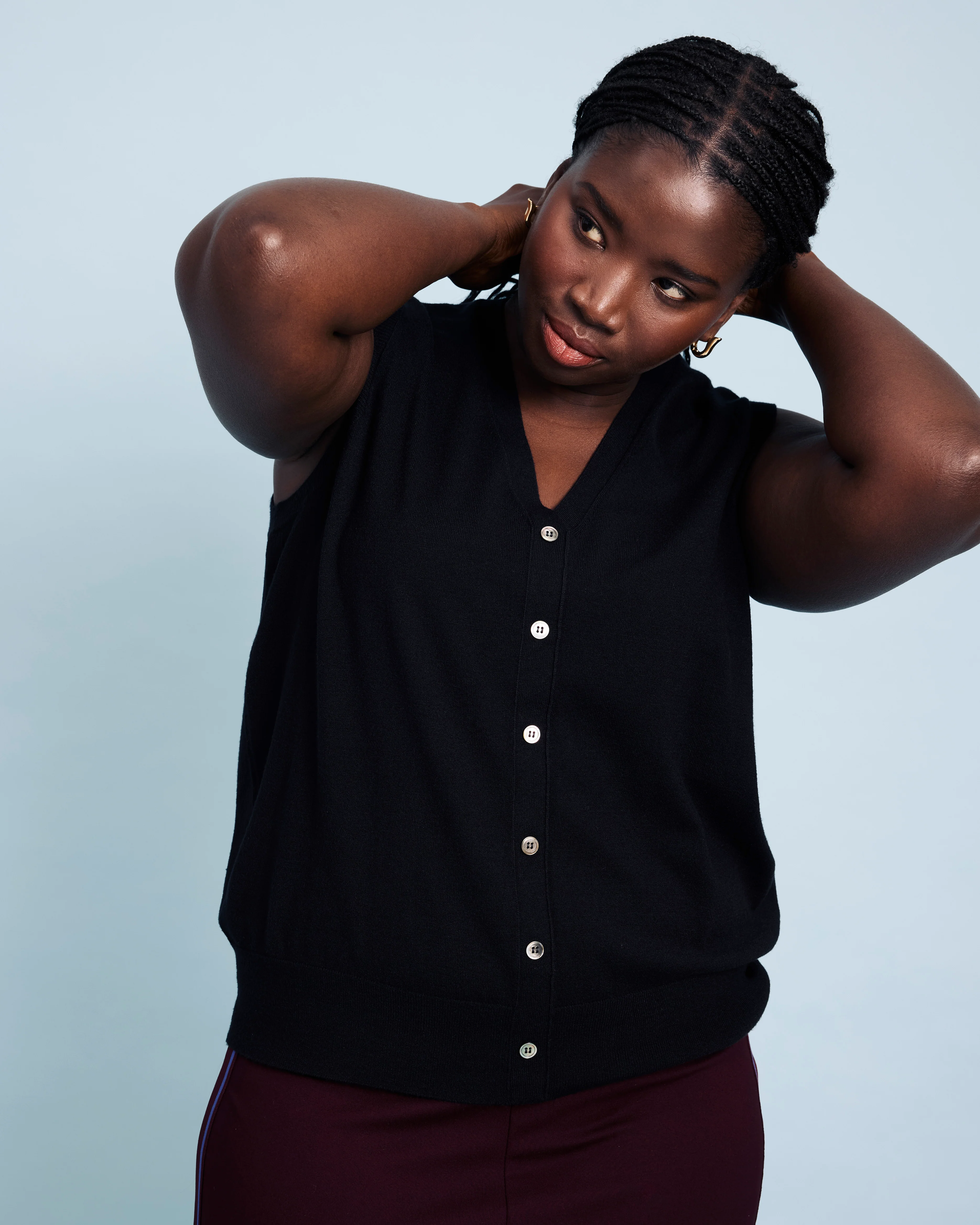 Savvy Fine Knit Cardigan Vest - Black - Image 3