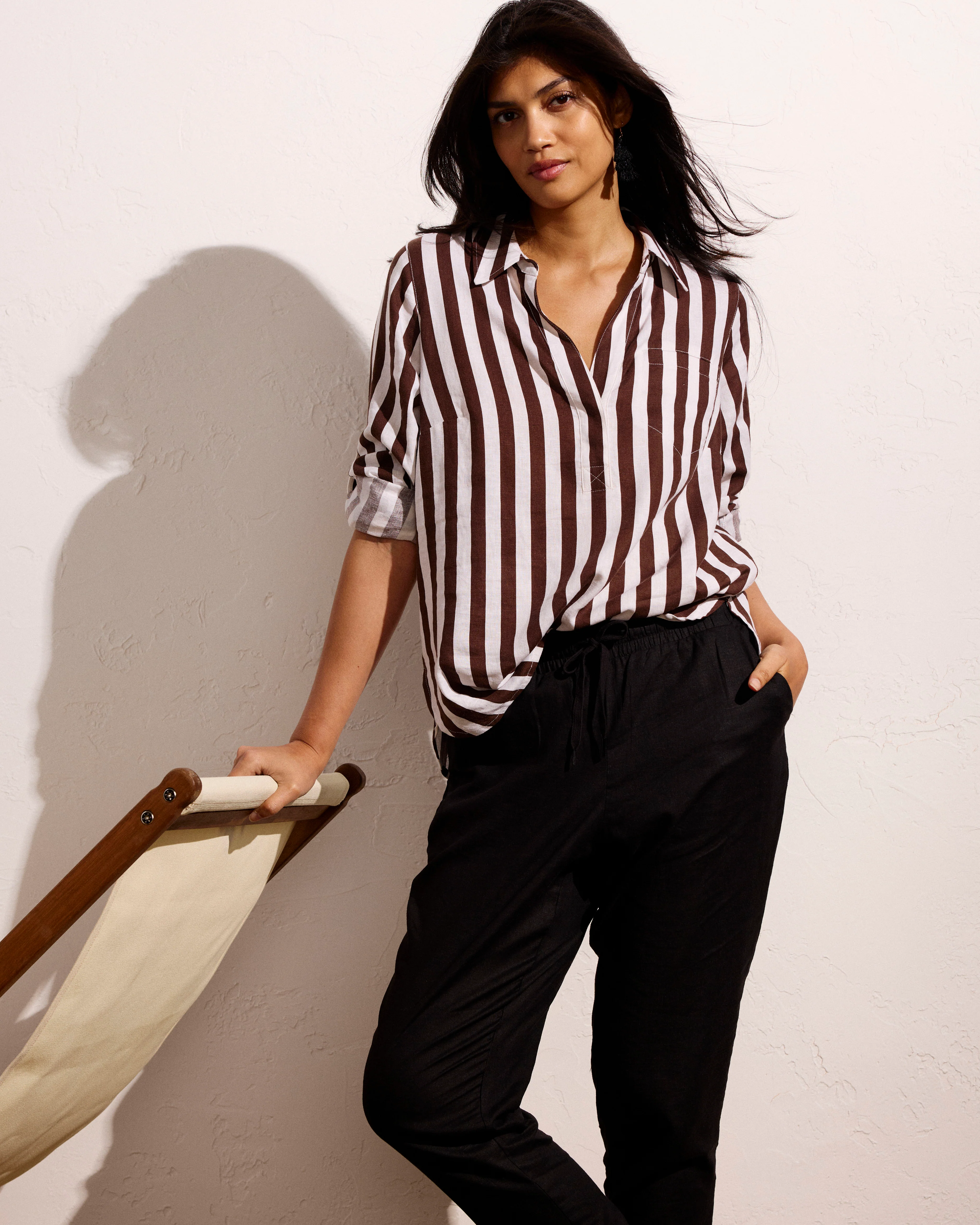 Sayville Linen Drawstring Pant - Black - Image 2